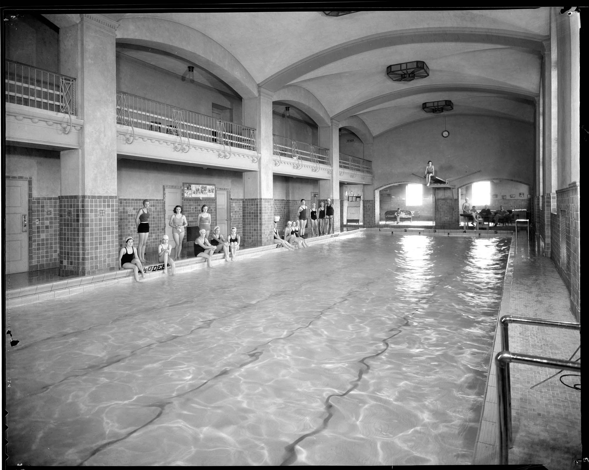 Image of Swimming pool at the Washington Athletic Club, September 13, 1932