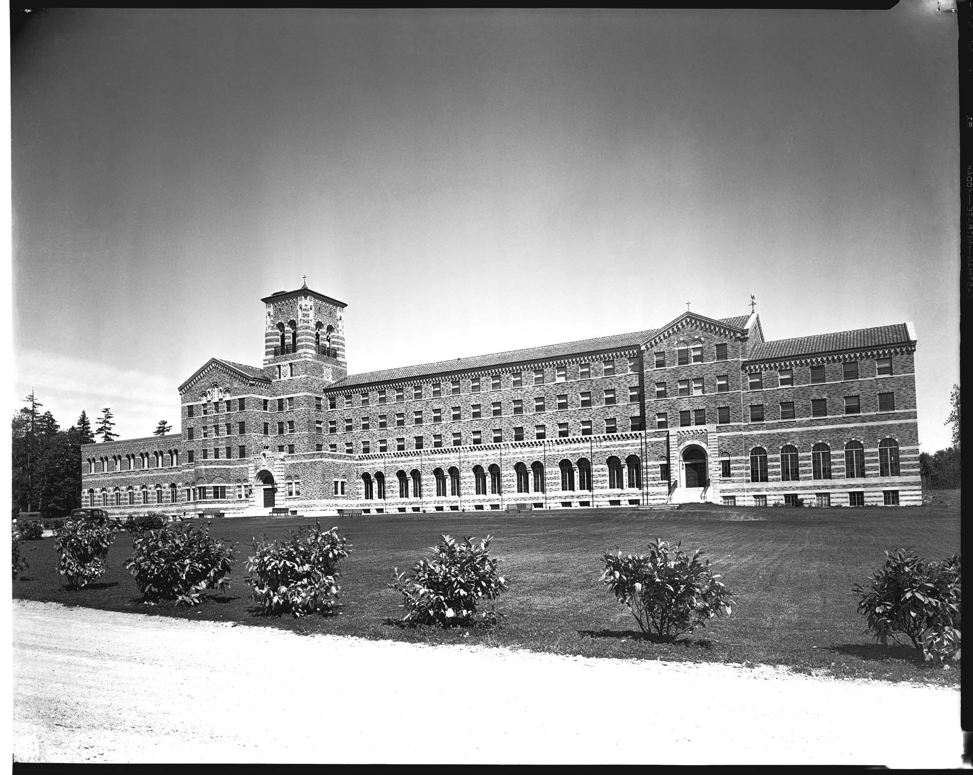 Image of St. Edwards Seminary, Kenmore, May 8, 1935
