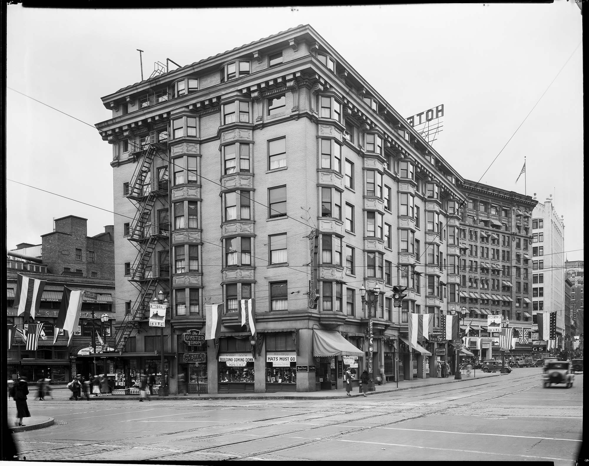 Image of Plaza Hotel, Seattle, 1935