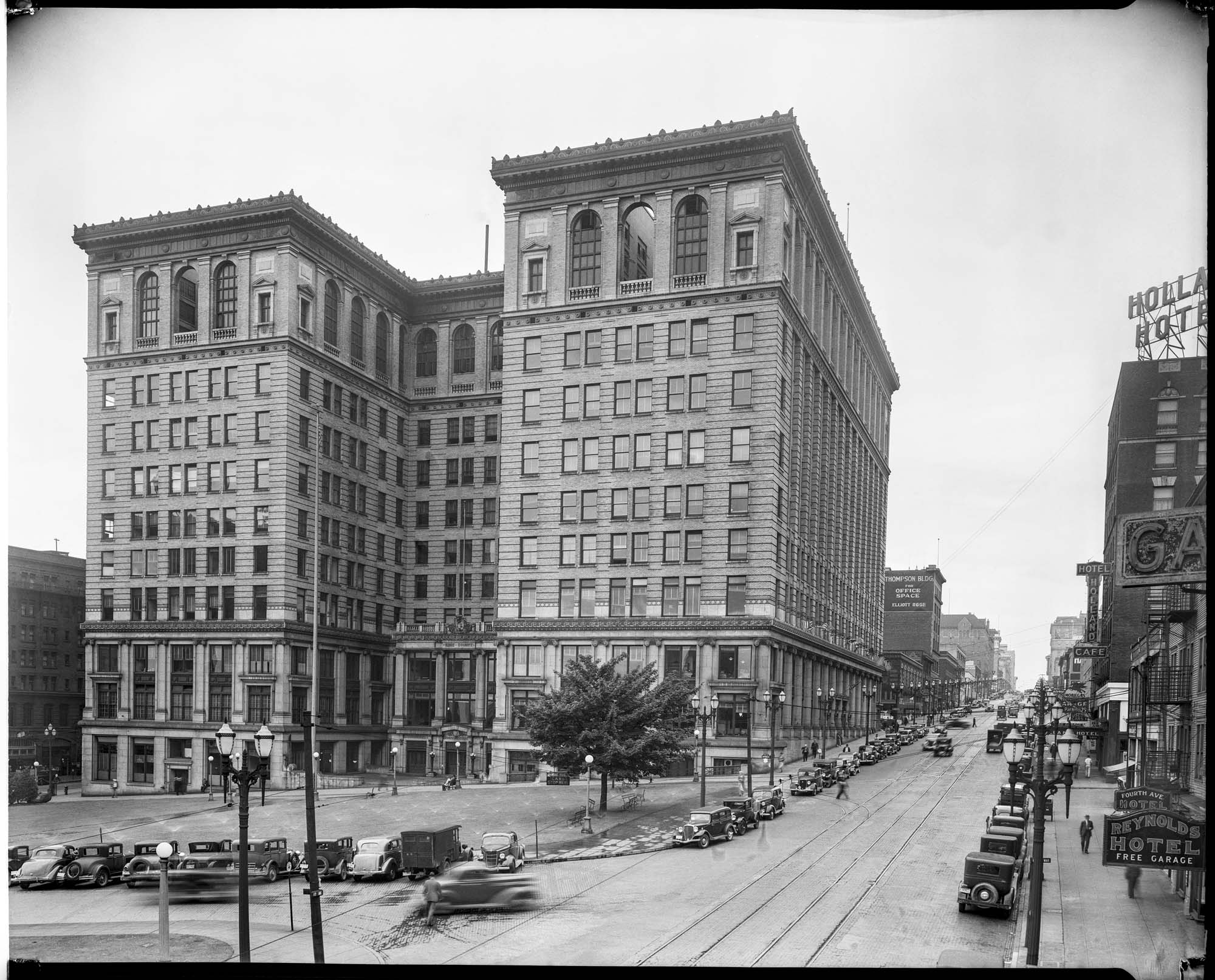 Image of County-City Building after completion of phase two, July 3, 1936