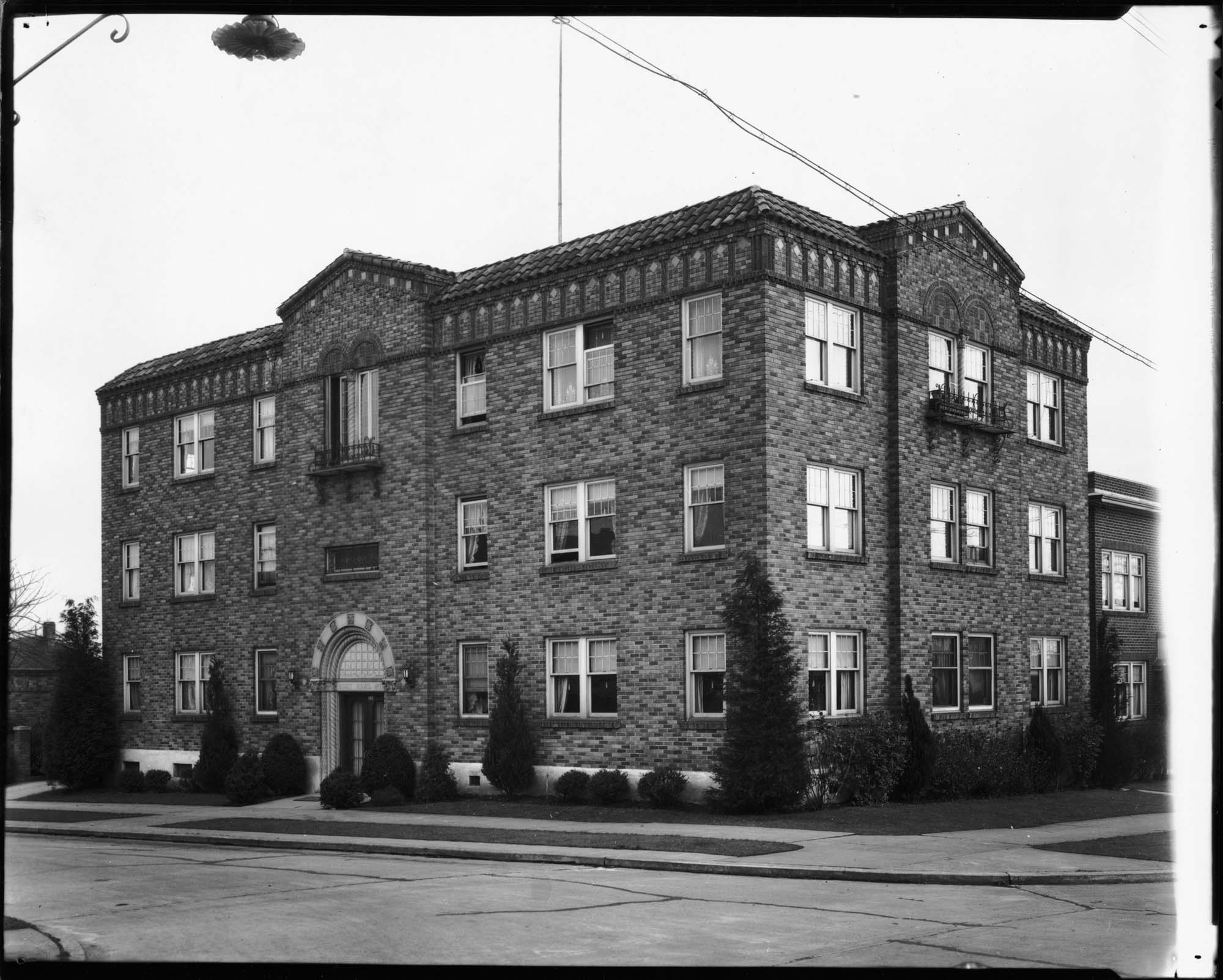 Image of Sunset Heights Apartments, Seattle, February 20, 1935