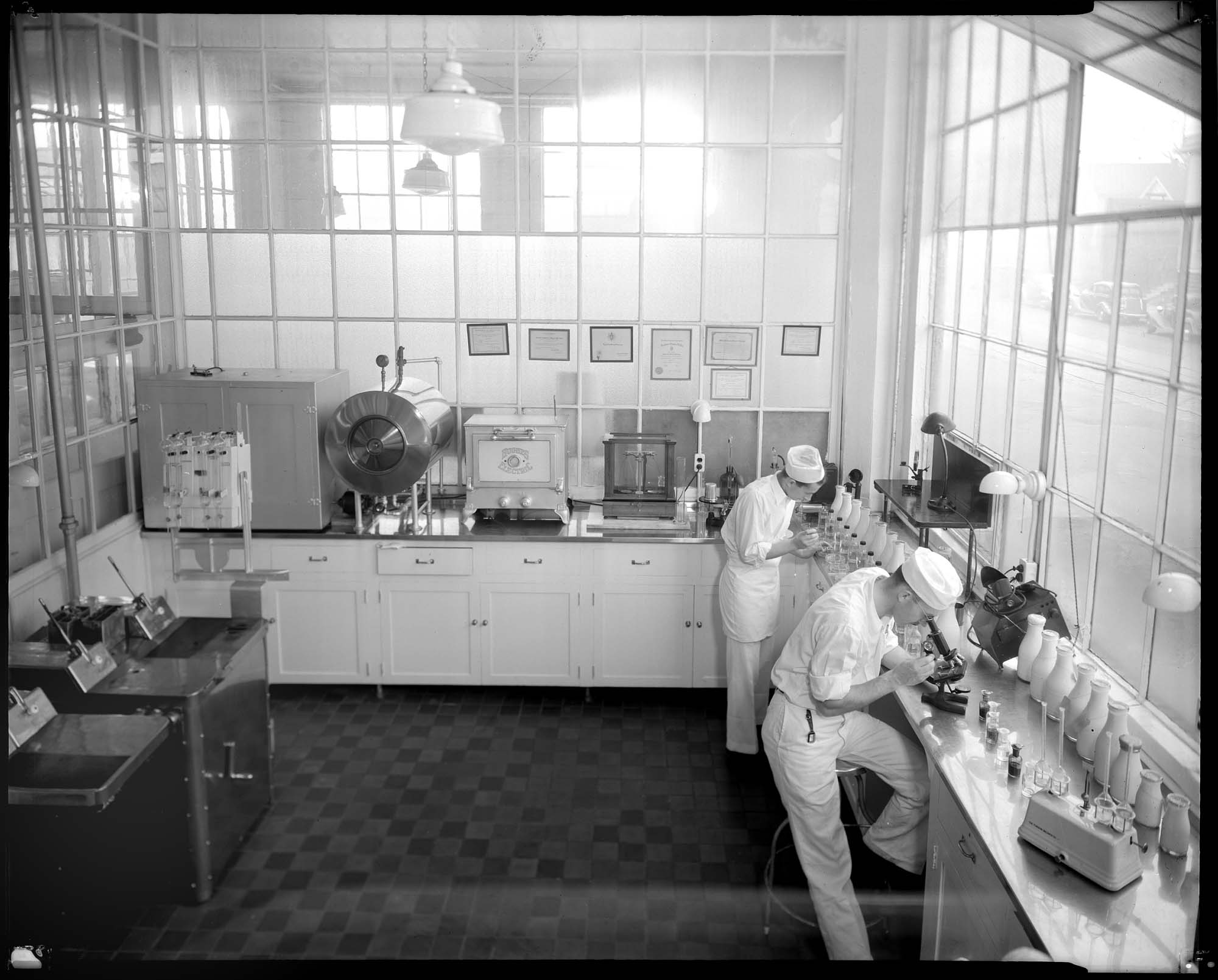 Image of Laboratory at Carnation Company, October 11, 1937