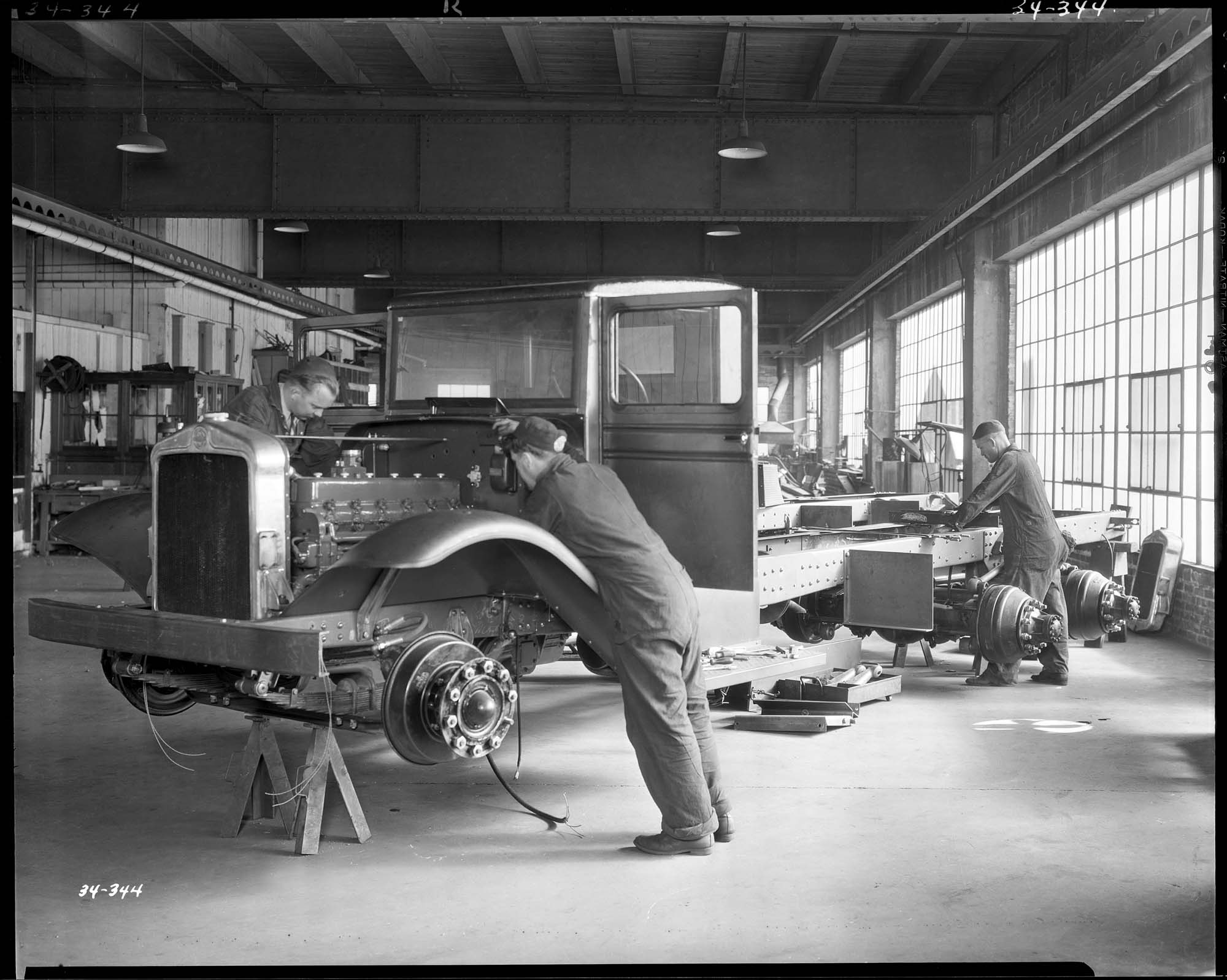 Image of Assembly line at the Kenworth truck plant, 1934