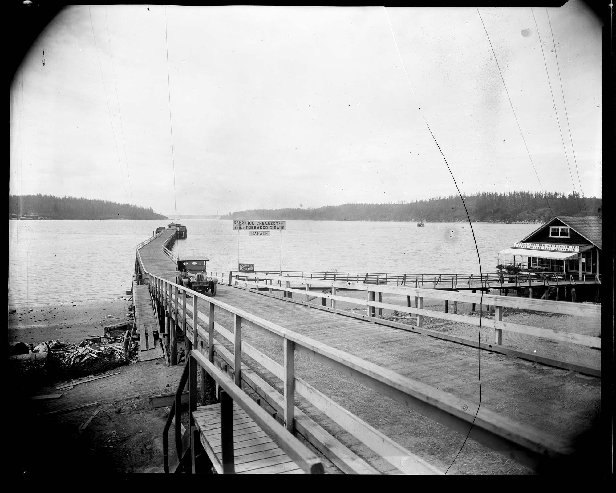 Image of Ferry dock at Burton on Vashon Island, 1920