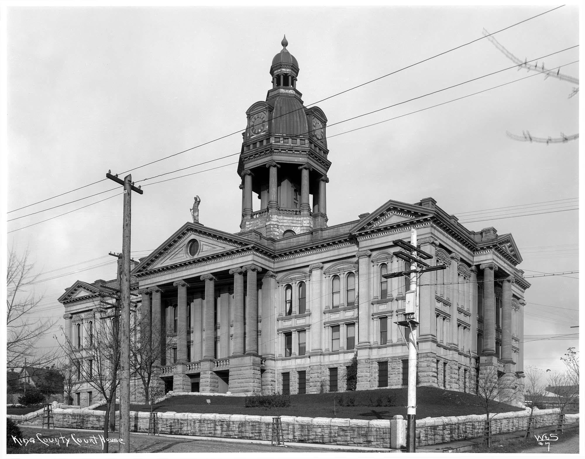 Image of King County Courthouse, 1903