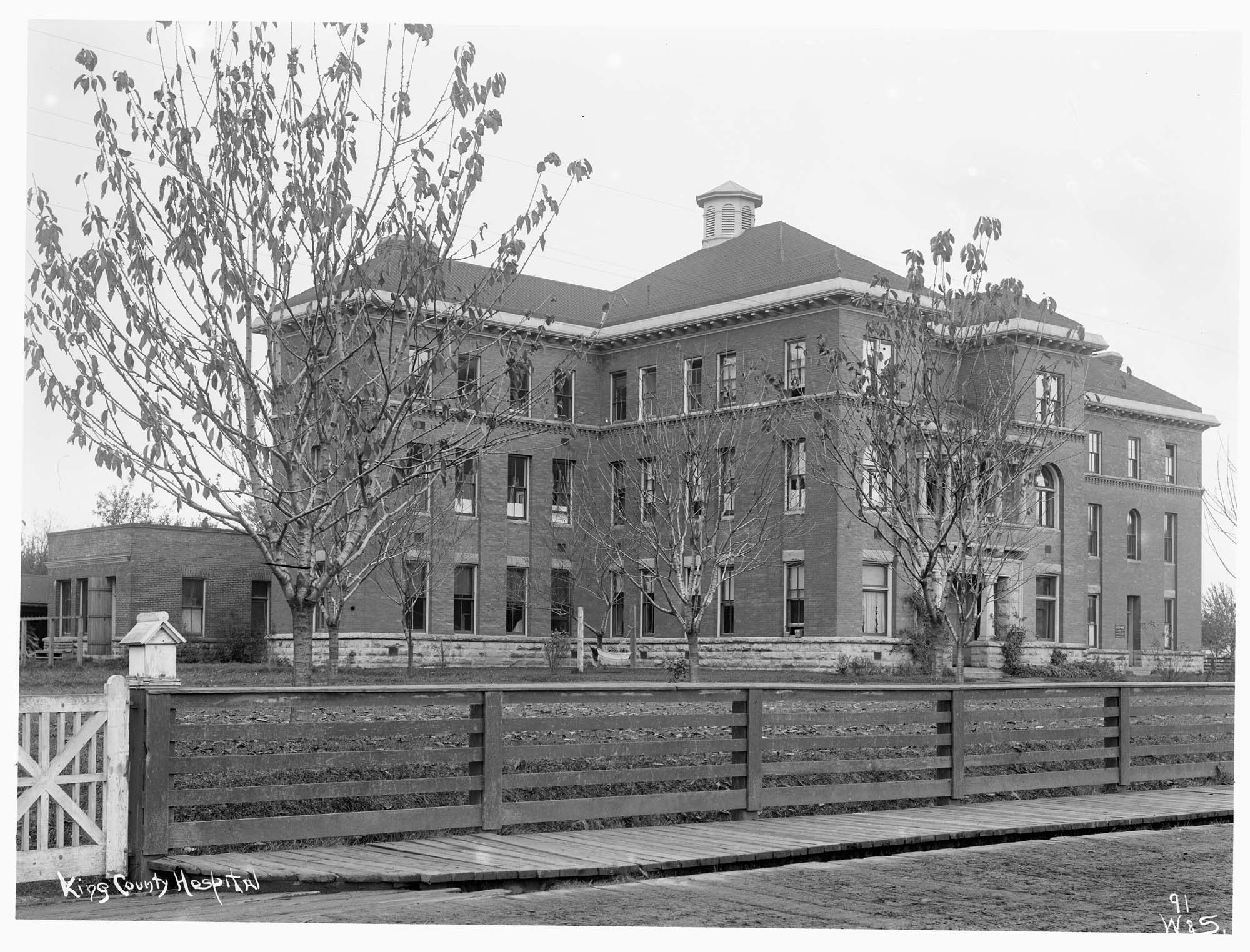 Image of King County Hospital, circa 1902