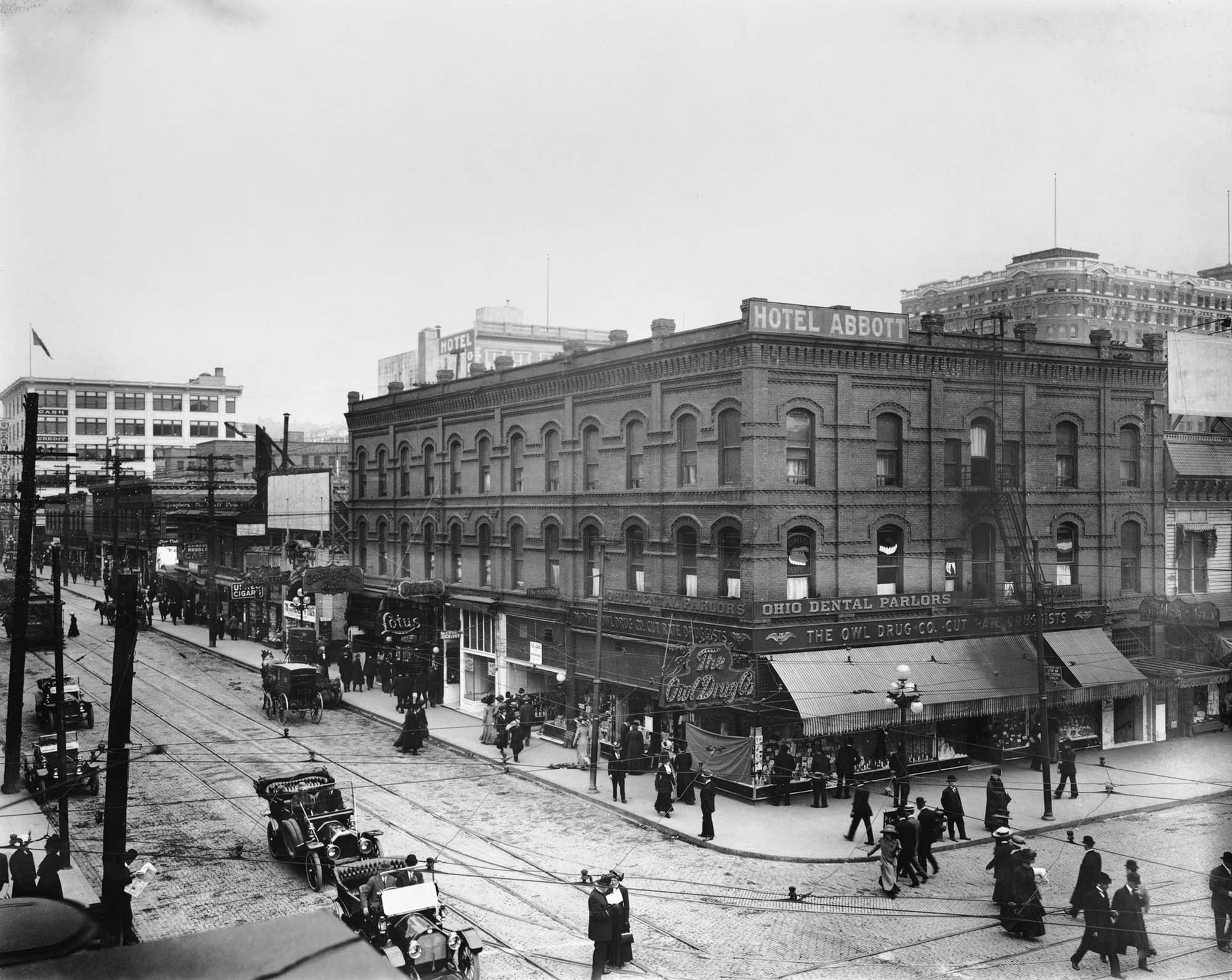 Image of Third and Pike, Seattle, 1911