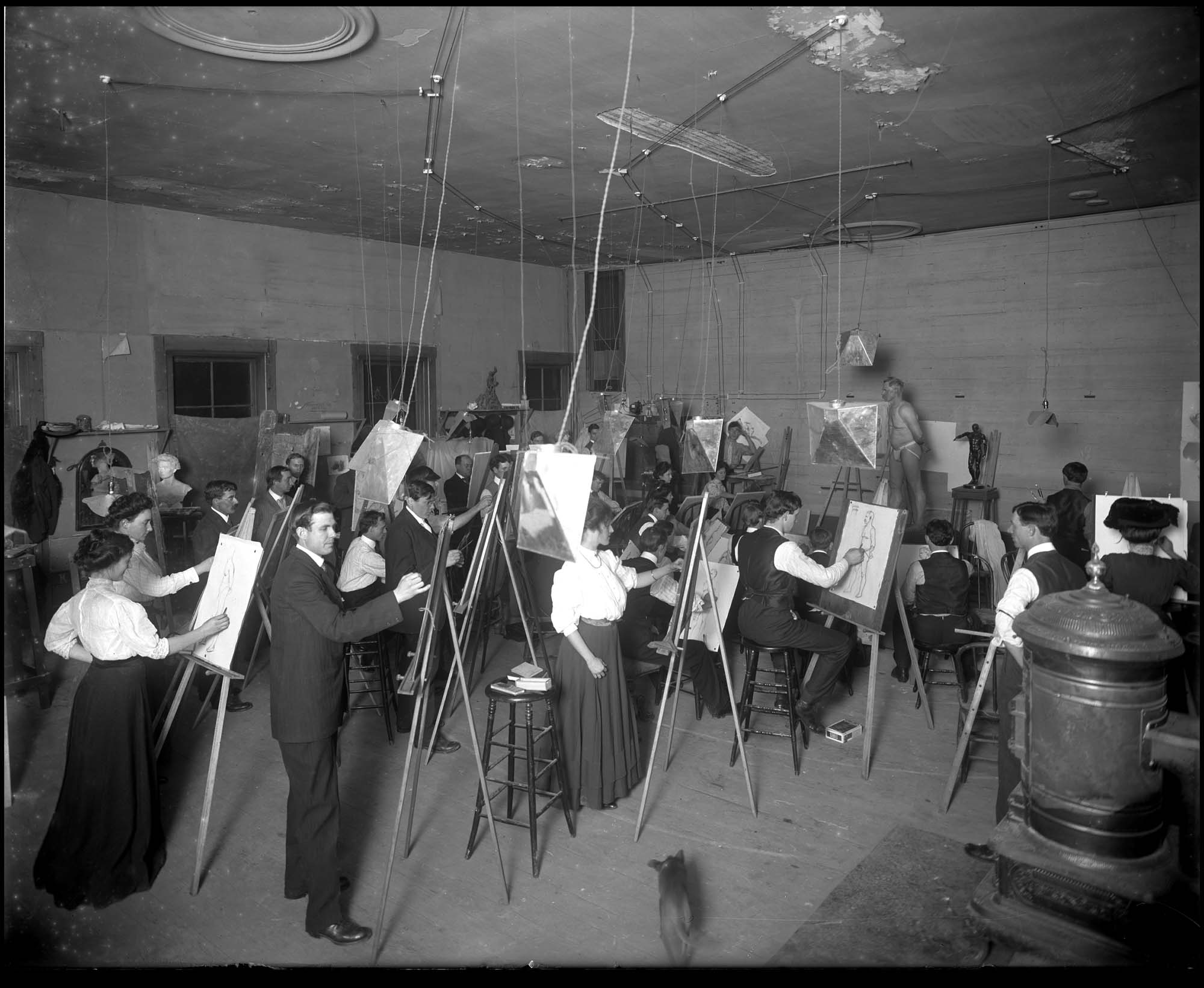 Image of Life drawing class at Western Academy of the Beaux Arts , 1911