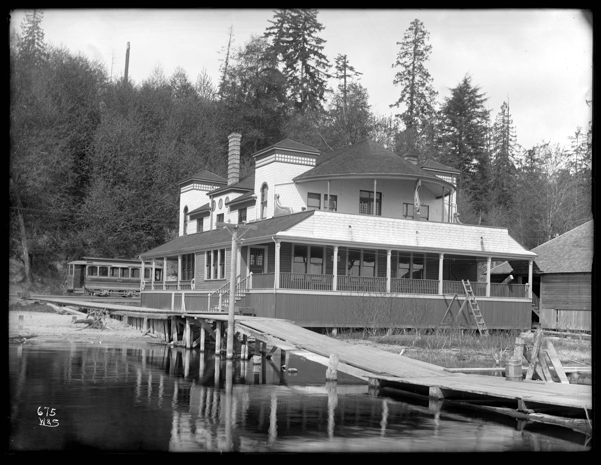Image of Madrona Park Hotel, circa 1910