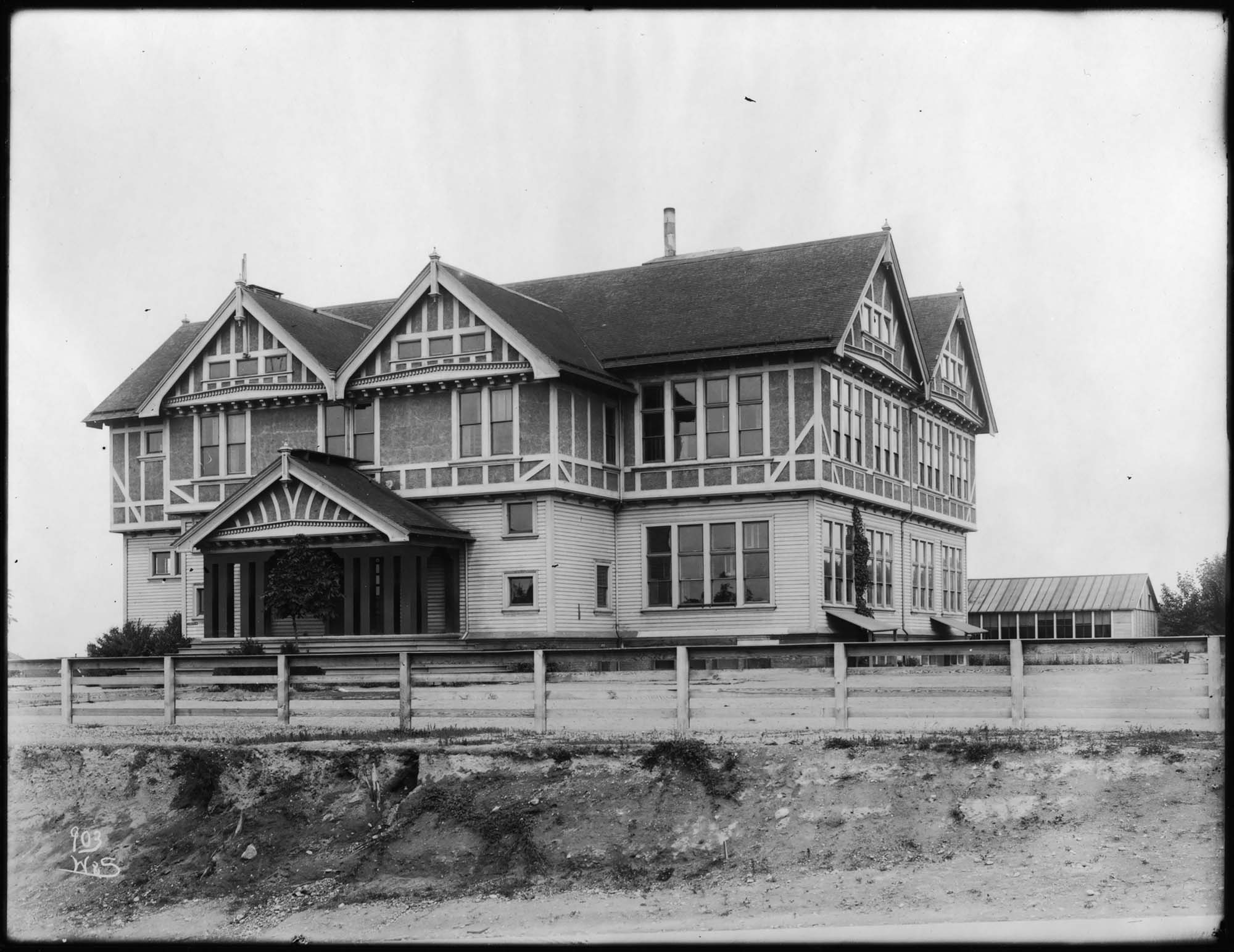 Image of Lowell School, Seattle, circa 1903