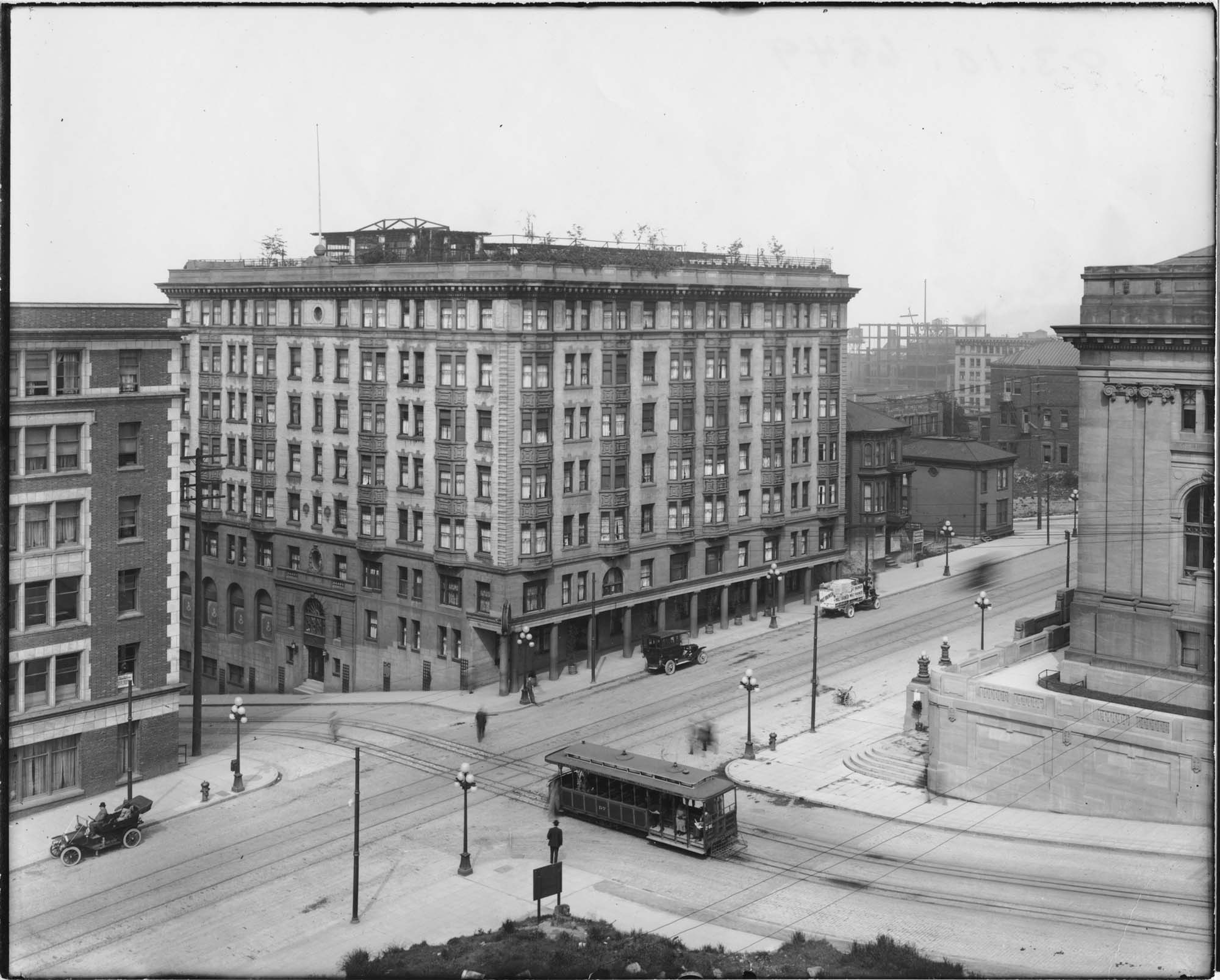 Image of Lincoln Hotel, Seattle, circa 1911