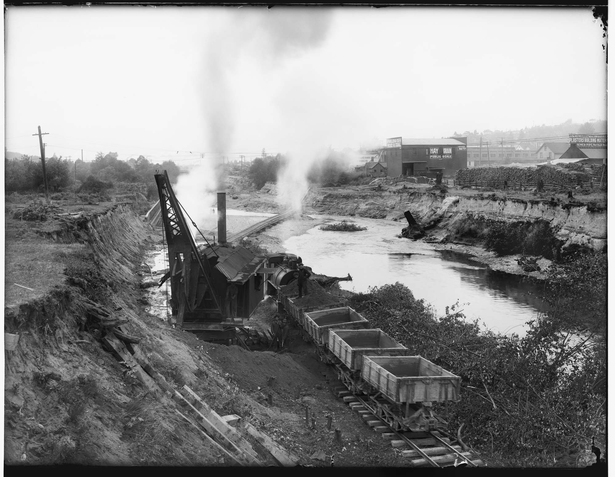 Image of Lake Washington Ship Canal under construction, Seattle, circa 1915