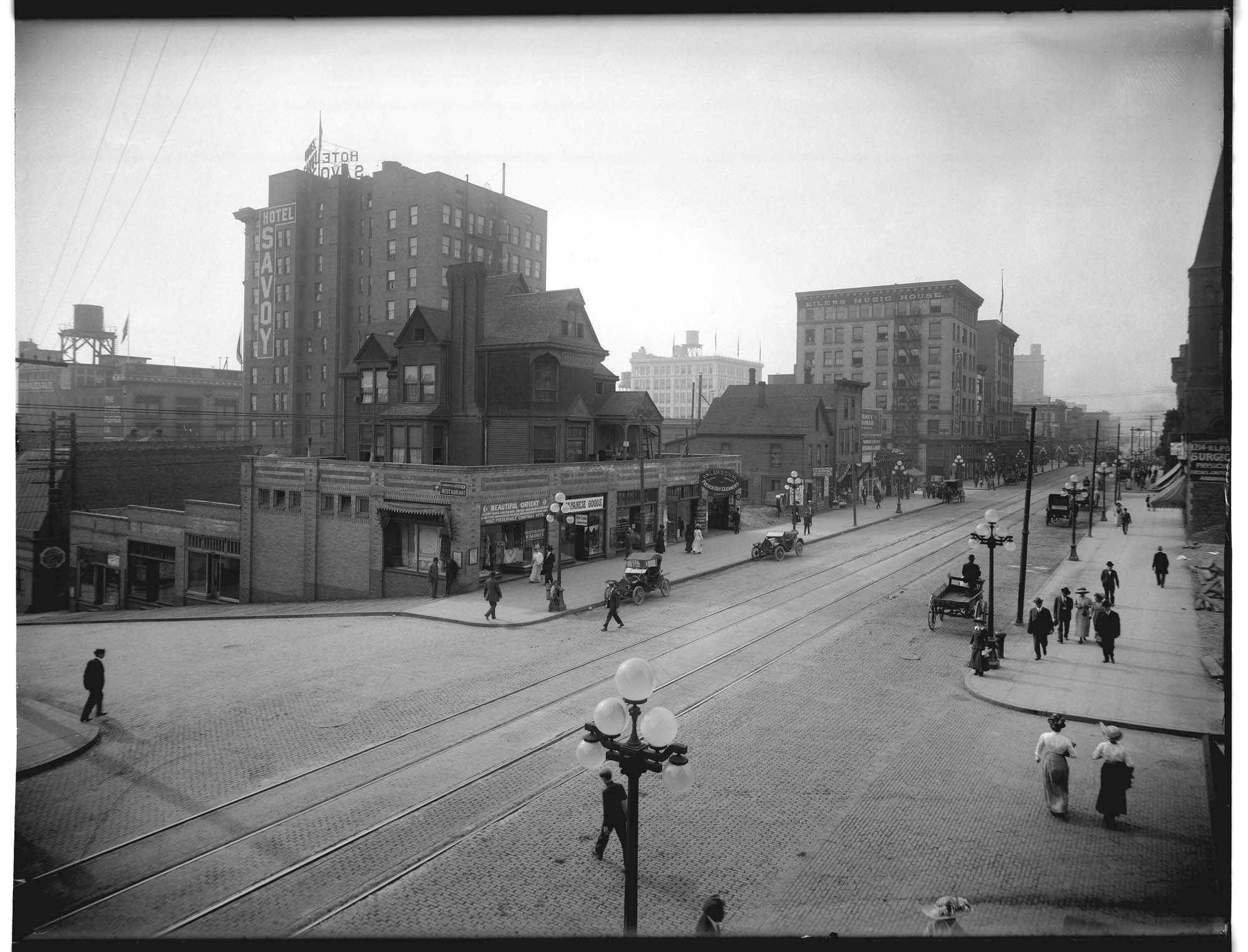 Image of Third and Seneca, Seattle, circa 1907