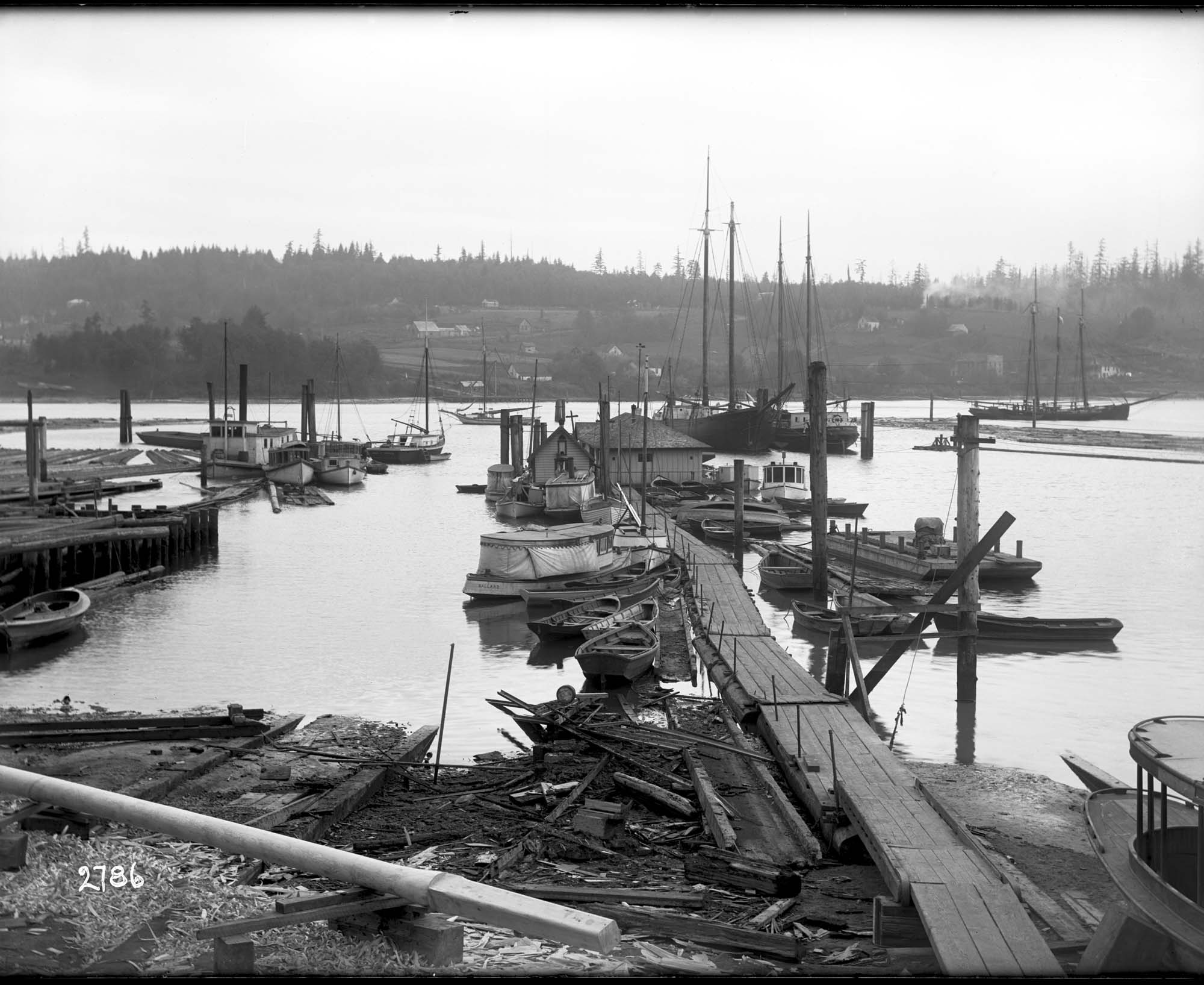 Image of Ballard Boat House on Salmon Bay, 1905