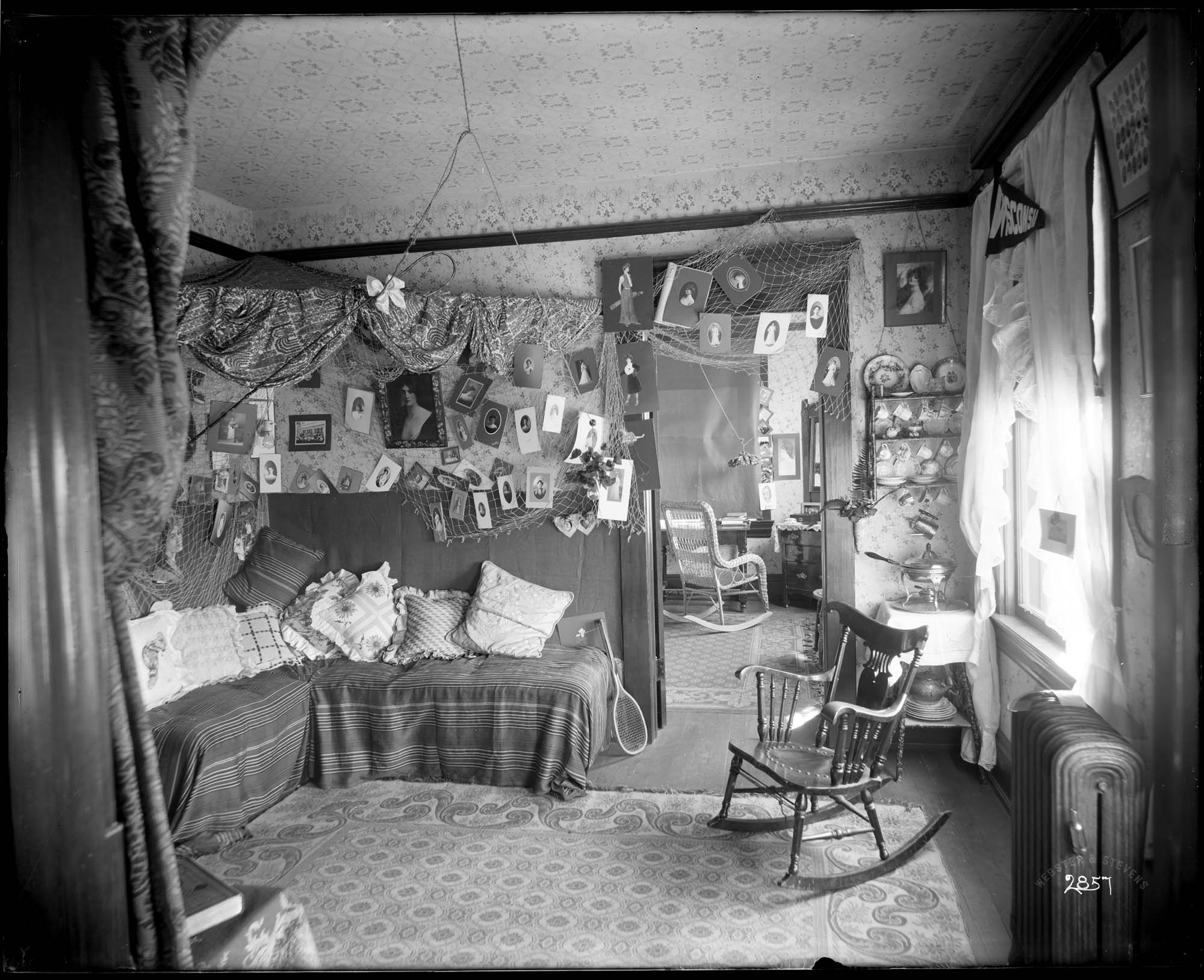 Image of Women's dorm room at the University of Washington, circa 1905