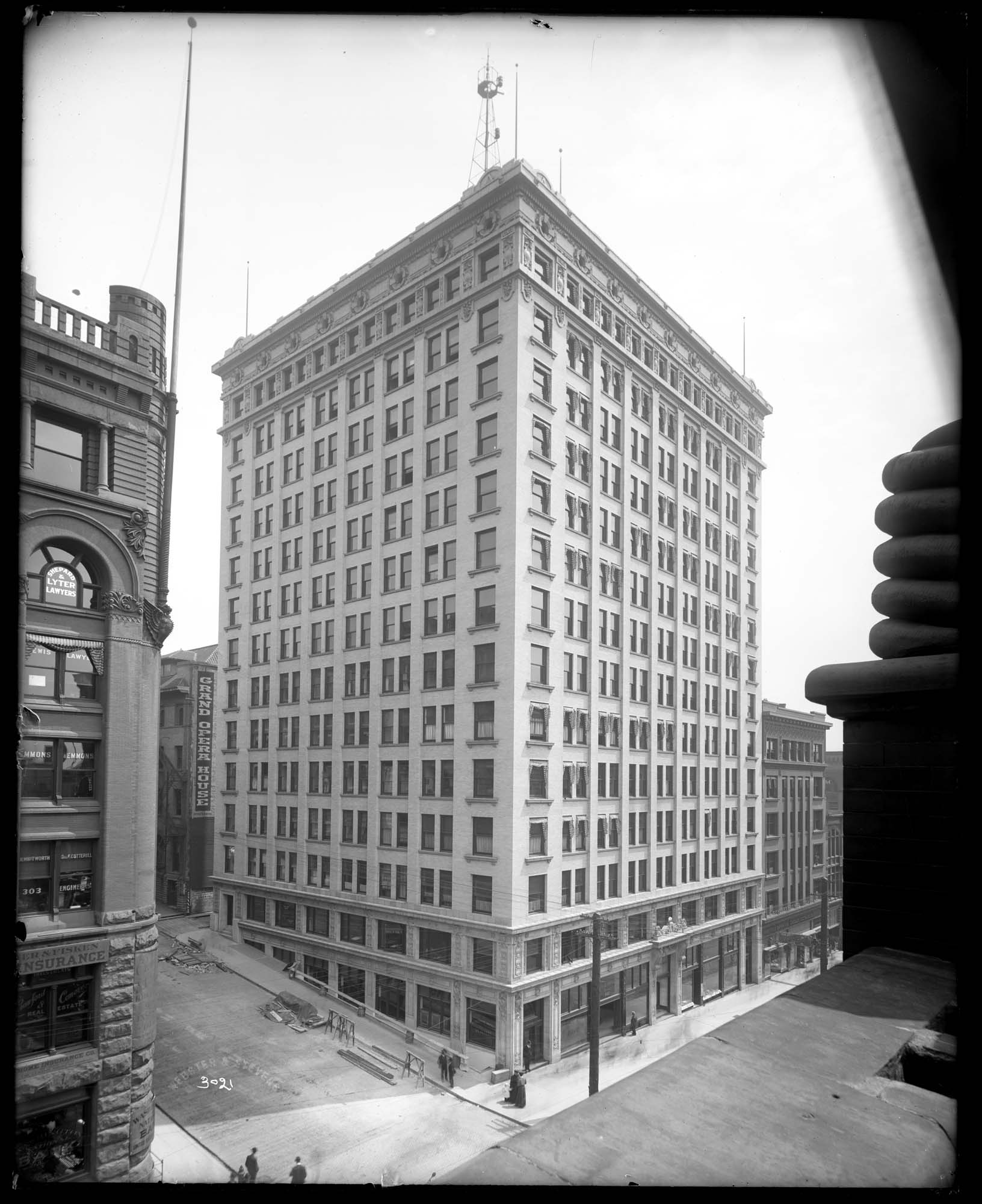 Image of Alaska Building, circa 1907