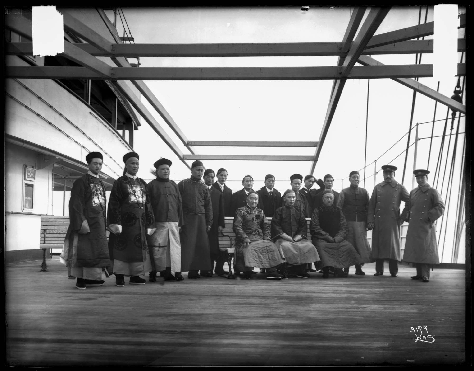 Image of Chinese trade commission, 1906
