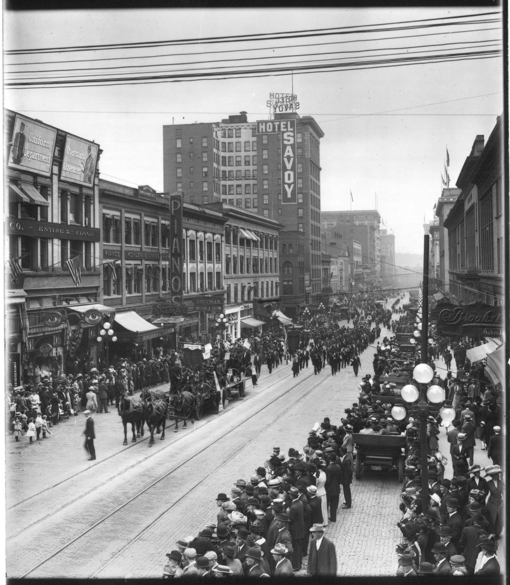Image of Labor Day parade, Seattle, circa 1907