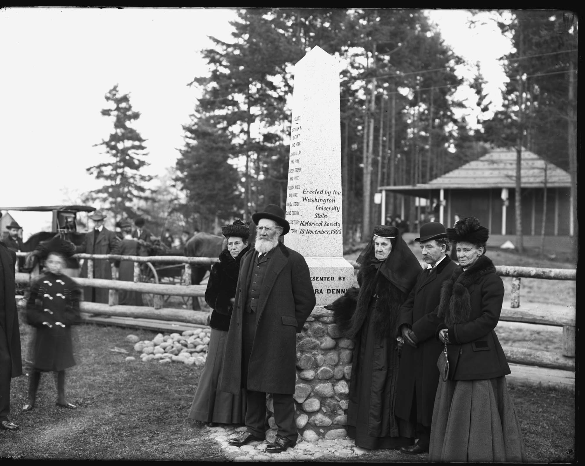Image of Pioneer group at Alki monument, November 18, 1905