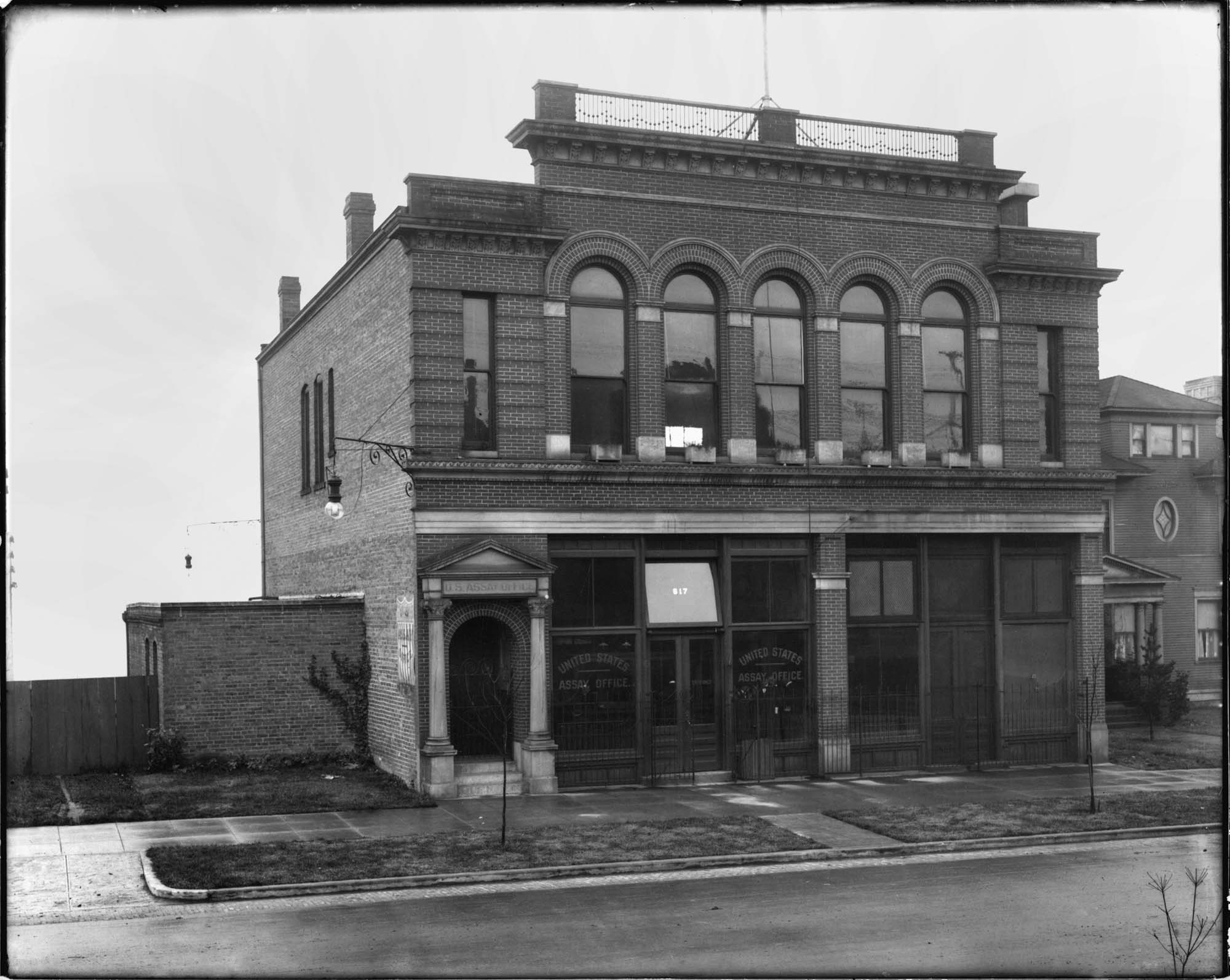 Image of U.S. Assay Office, Seattle, 1905