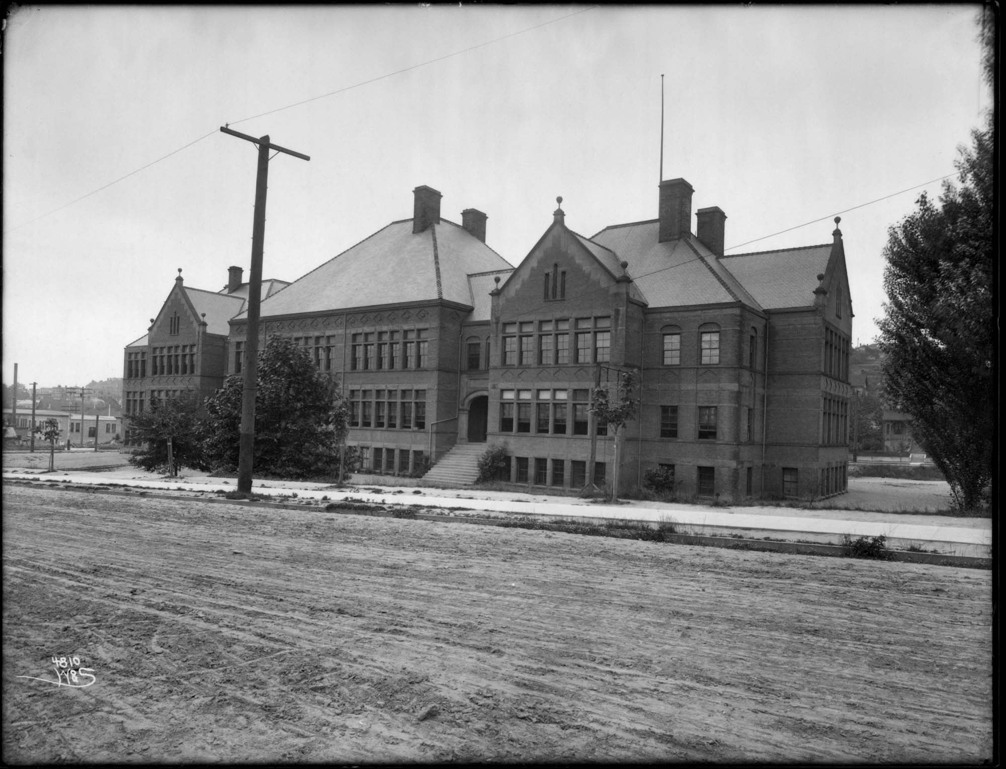 Image of Cascade School, Seattle, circa 1905