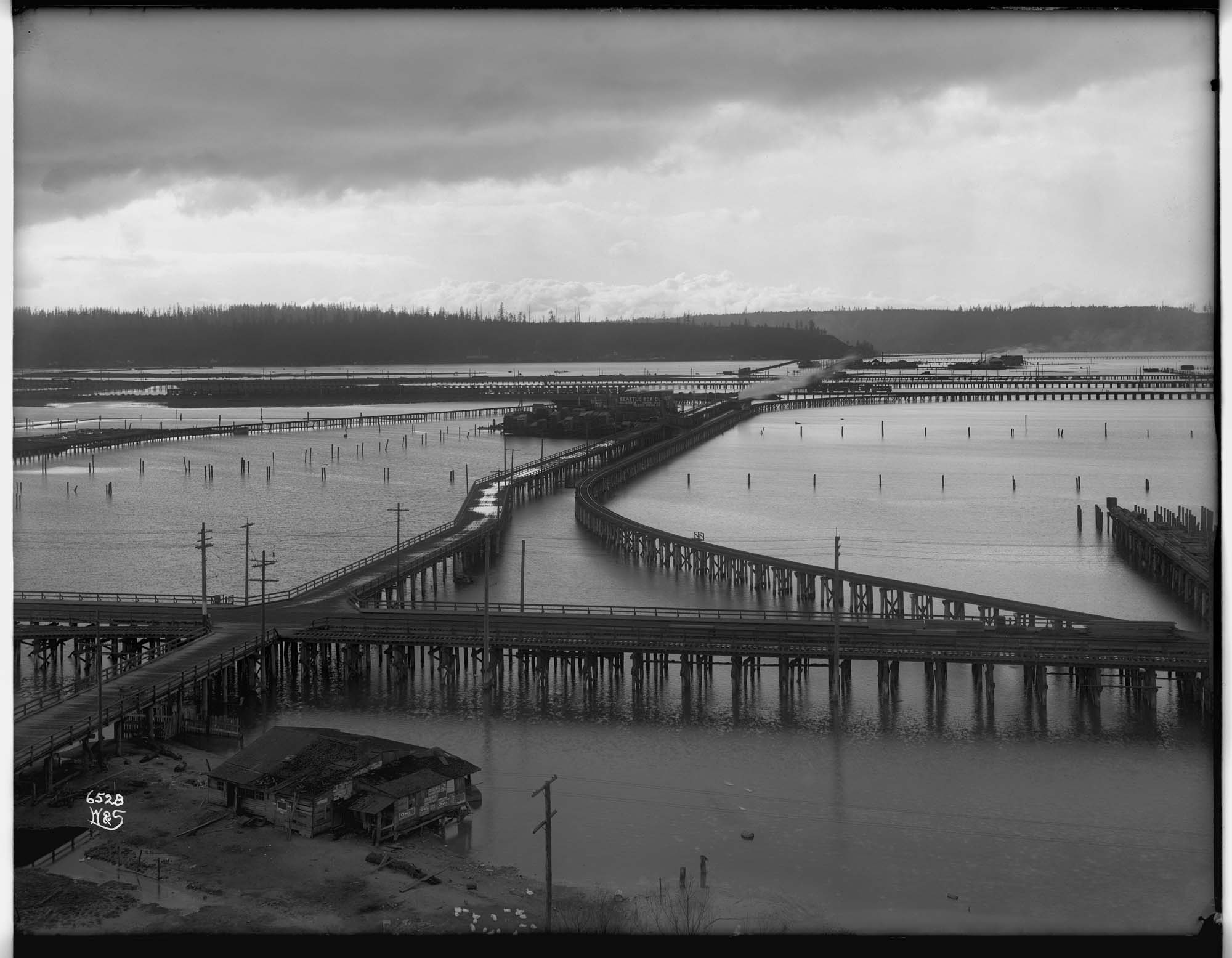 Image of Trestles over the tidal flats, circa 1903
