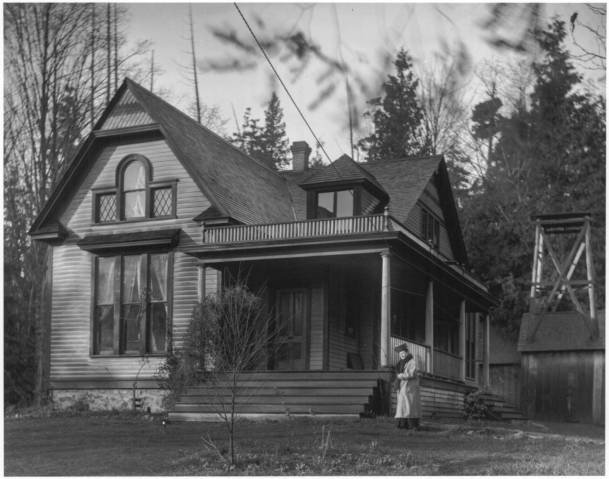 Image of Denny residence, circa 1907