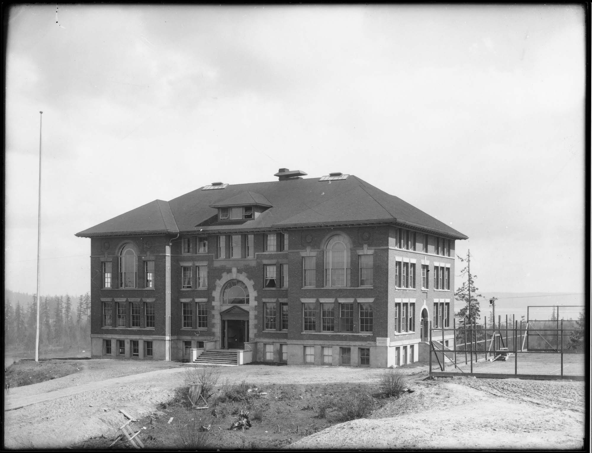Image of Adelphia College, Seattle, circa 1912