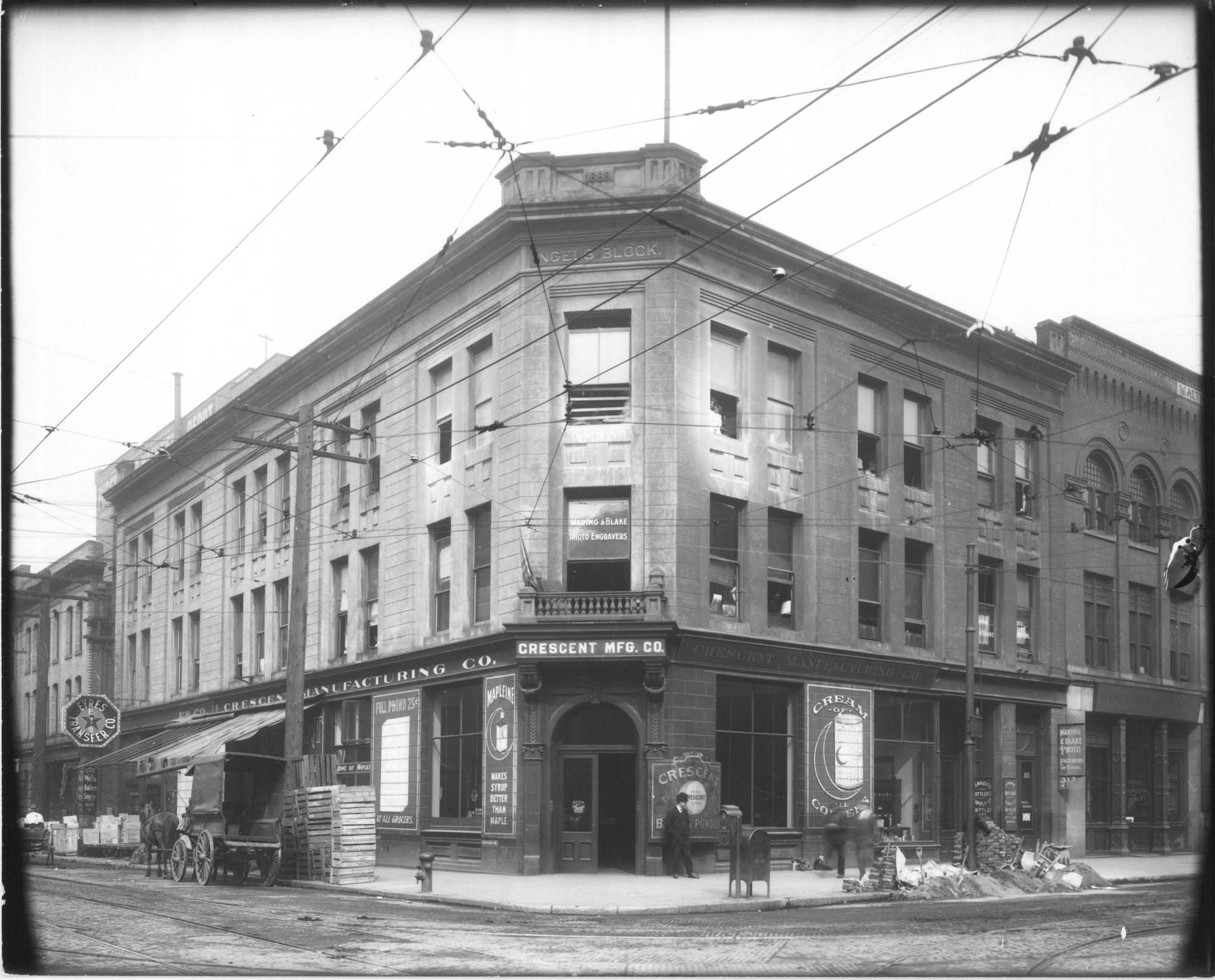 Image of Crescent Manufacturing Co., Seattle, circa 1904