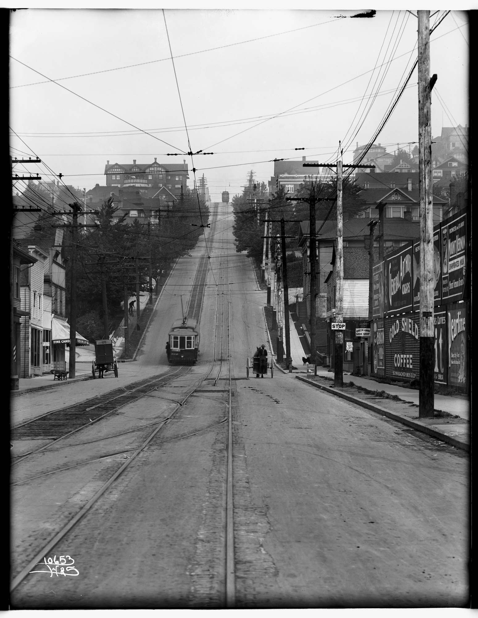 Image of Looking up the counterbalance, Queen Anne Avenue, circa 1900
