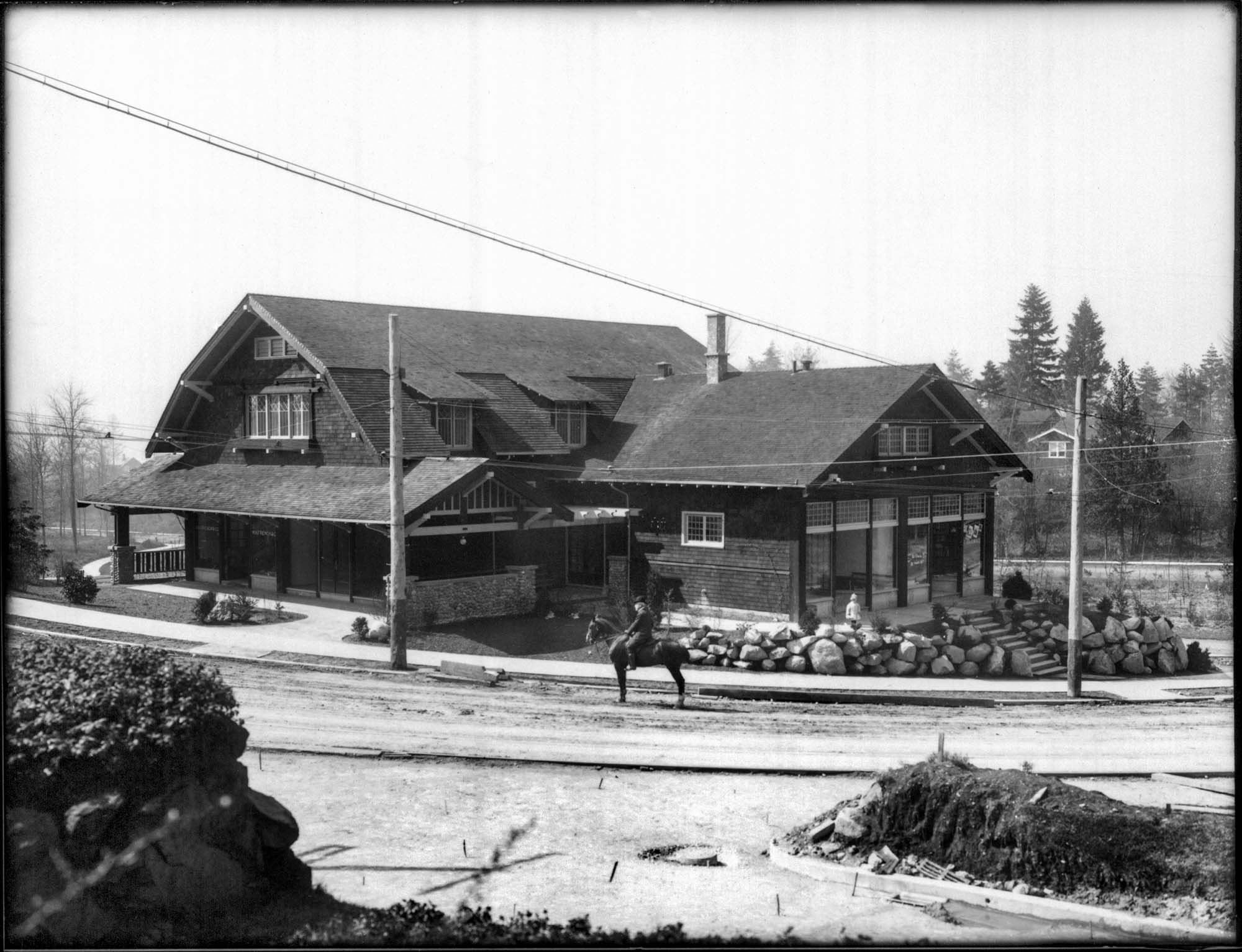 Image of Mount Baker Clubhouse, Seattle, circa 1914