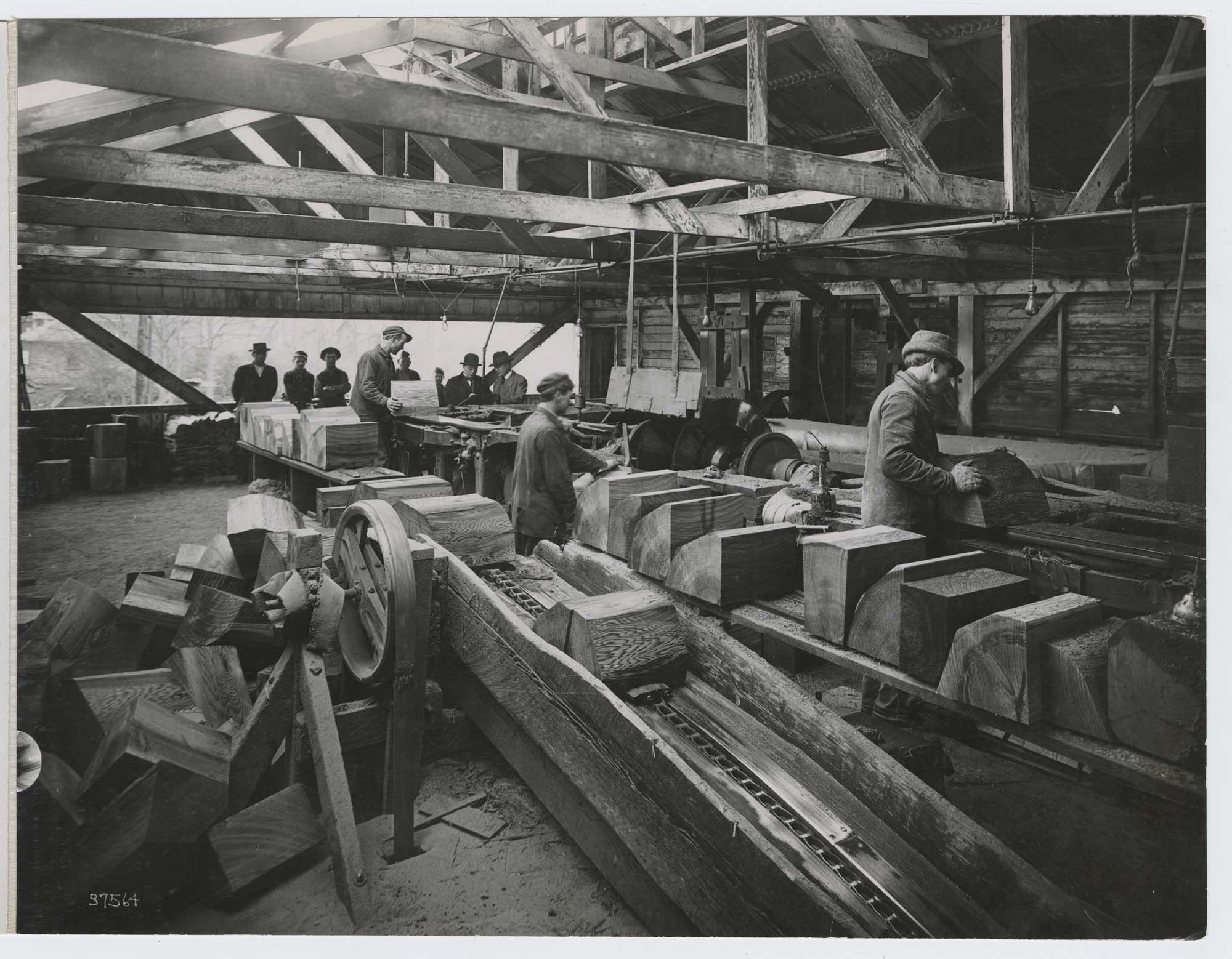 Image of Shingle sawyers, circa 1915