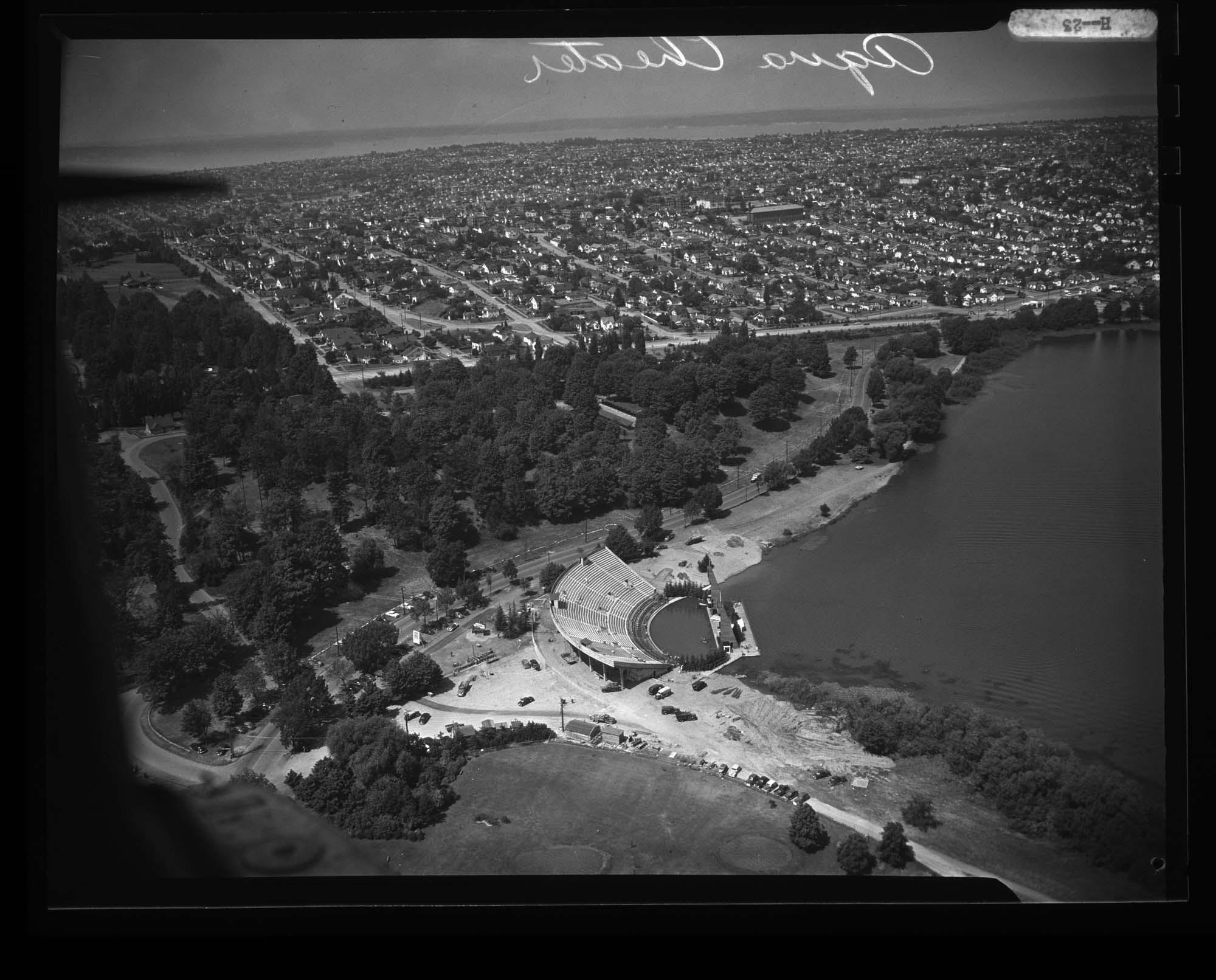 Image of Aerial view of Aqua Theatre, Seattle, 1950
