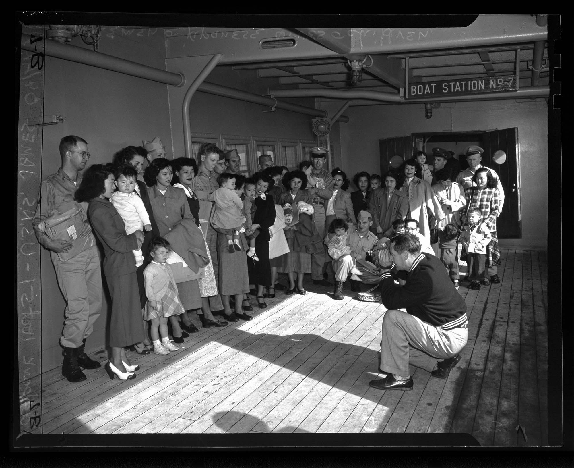Image of Servicemen and Japanese war brides, Seattle, 1951