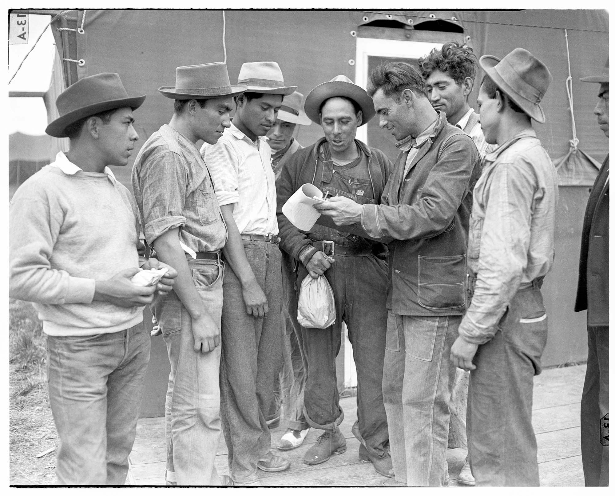 Image of Migrant workers, Skagit Valley, 1943