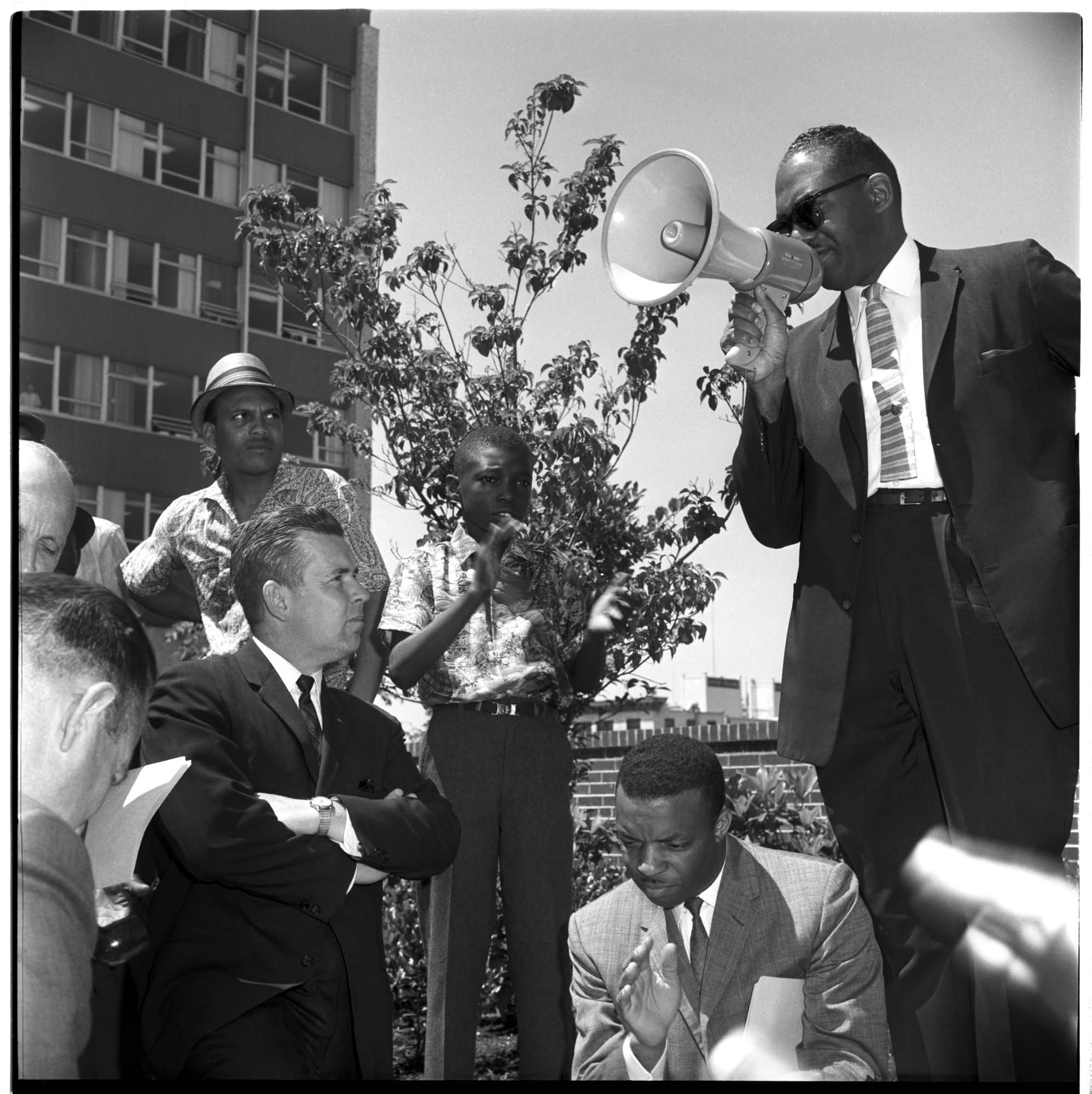 Image of Rev. Samuel McKinney, Mayor Gordon Clinton, and Rev. Mance Jackson at anti-segregation march, Seattle, 1963