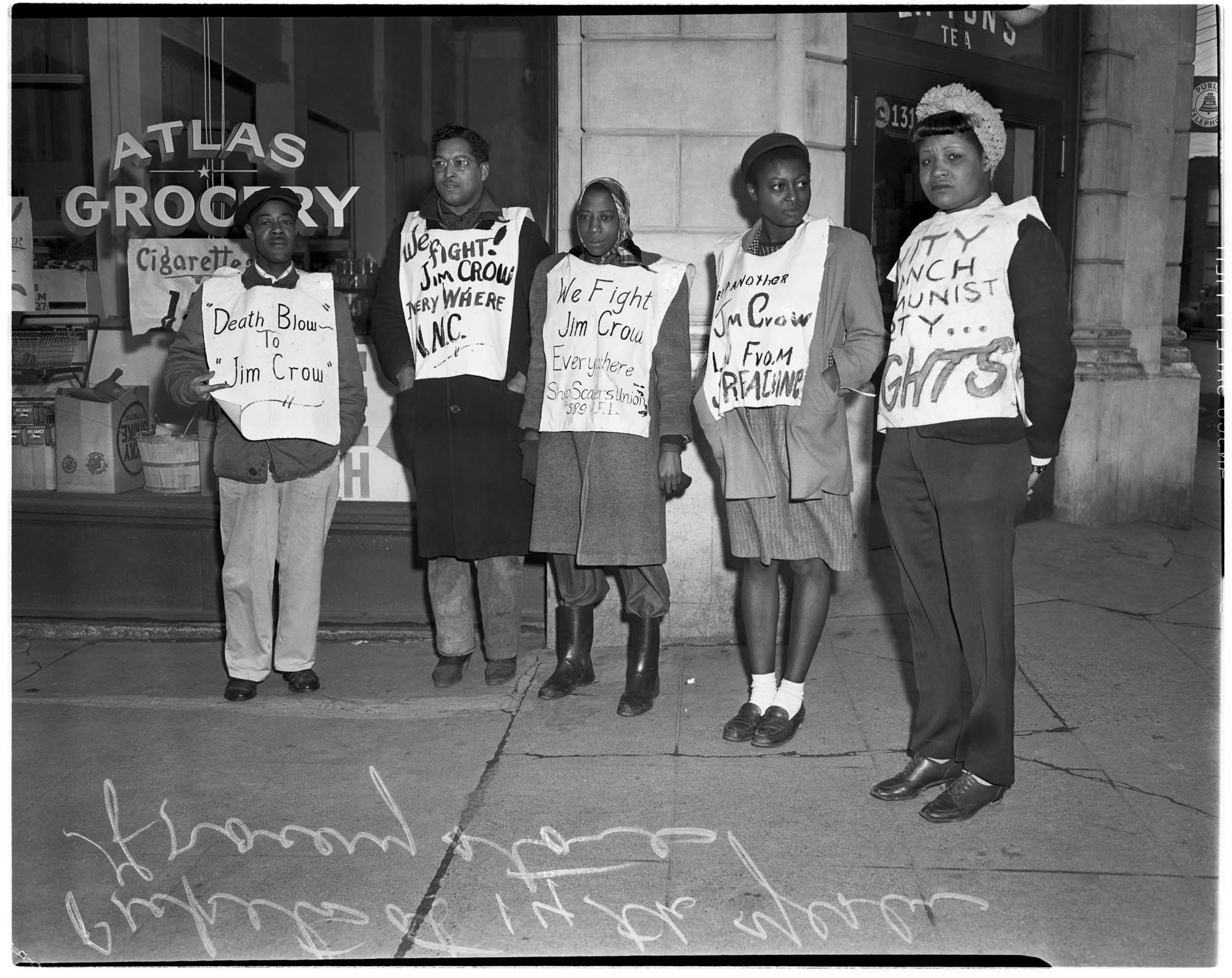 Image of Protestors at Atlas Grocery, Seattle, January 1947