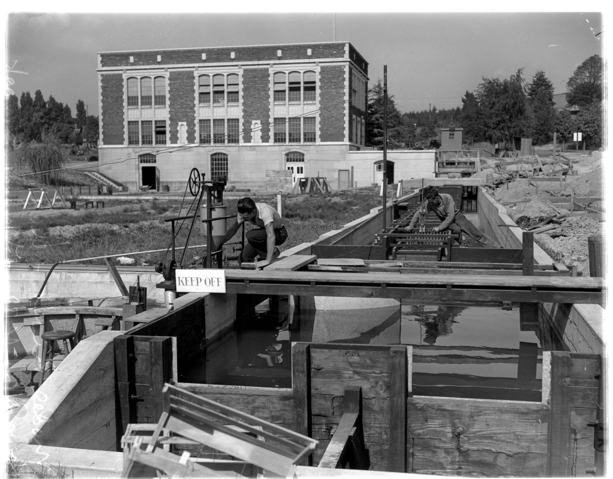 Image of Puyallup River flood control model at the University of Washington, 1938