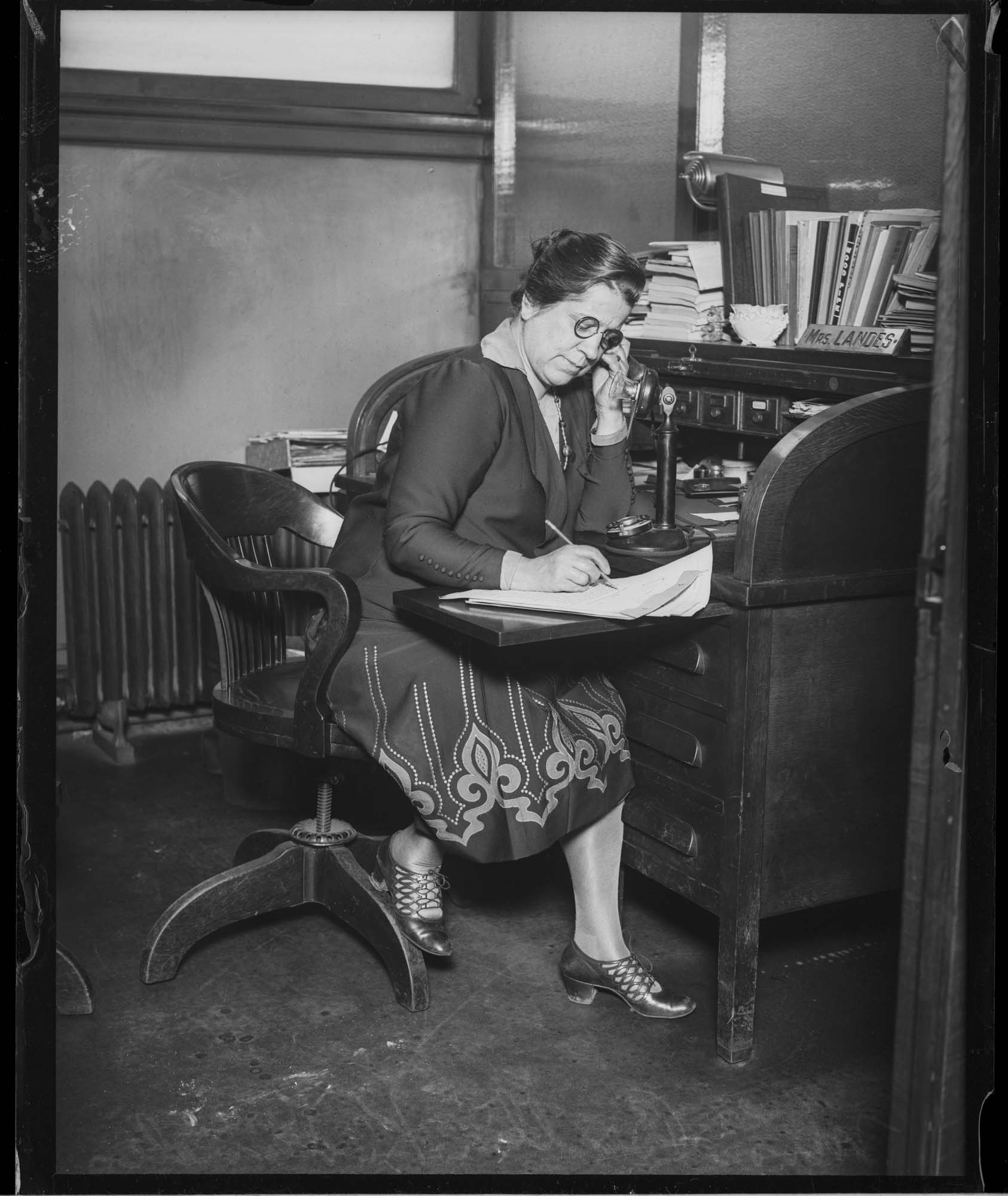 Image of Bertha Knight Landes, circa 1927