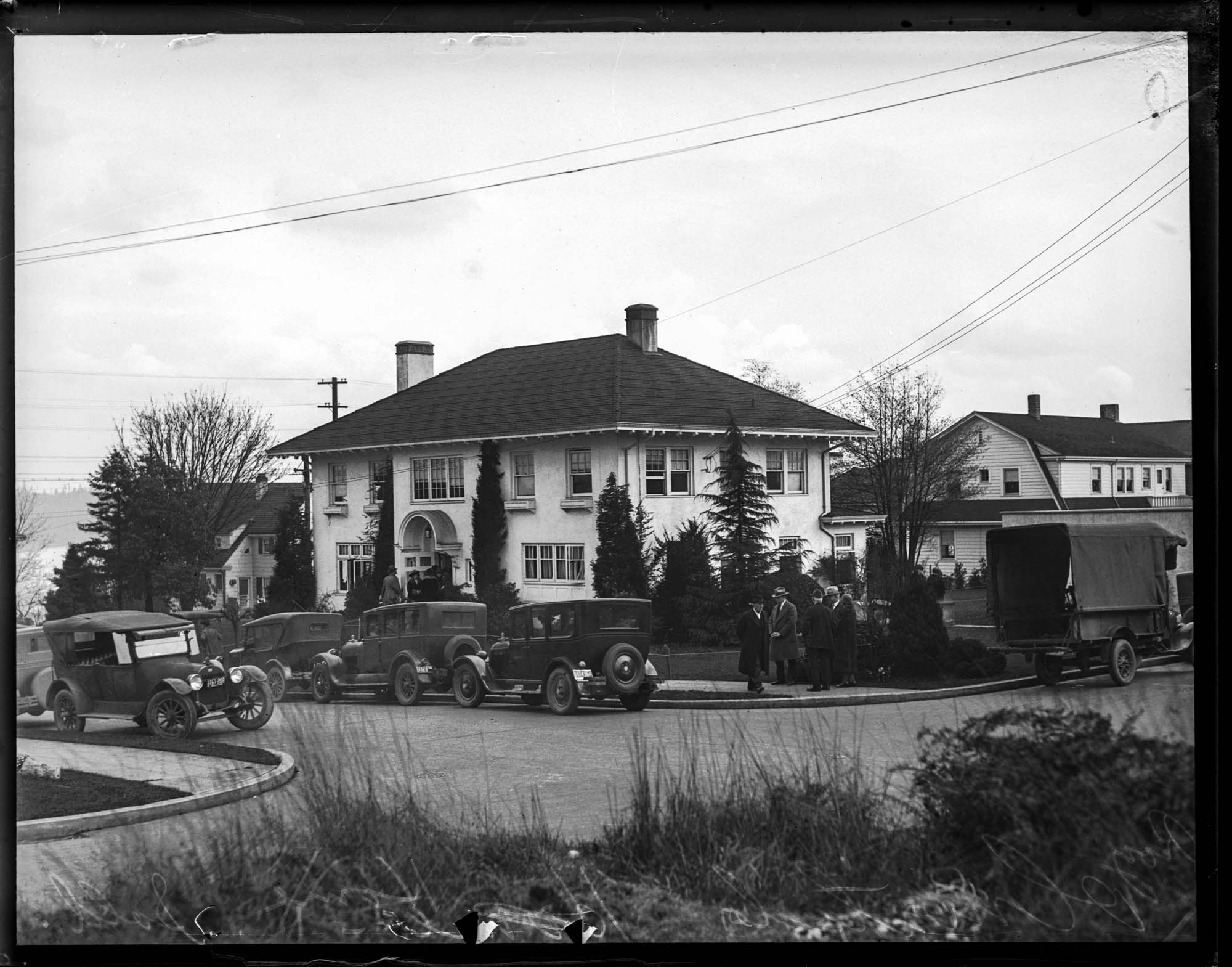 Image of Olmstead residence, Seattle, circa 1925