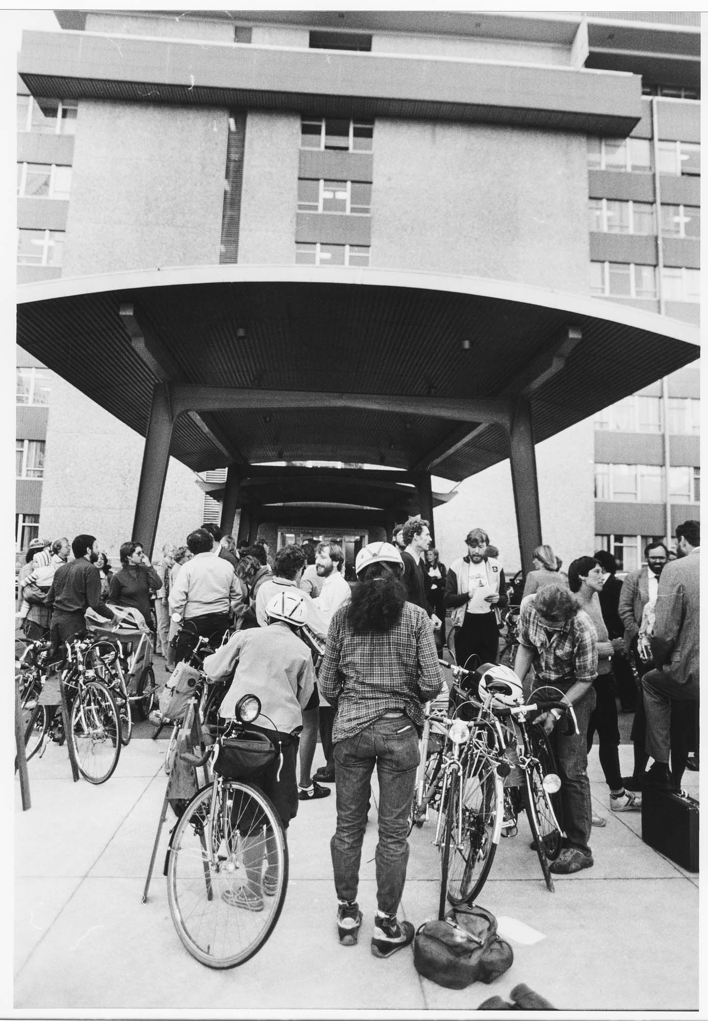 Image of Bicyclists waiting outside City Hall to attend City Council hearing on new West Seattle bridge, Seattle, September 29, 1983