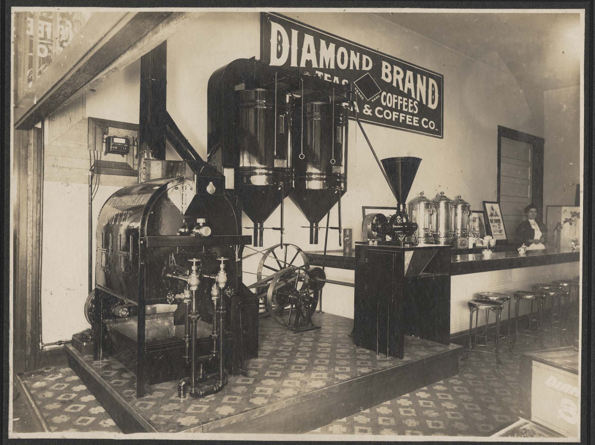 Image of Coffee roaster at Crescent Manufacturing Company, Seattle, 1908
