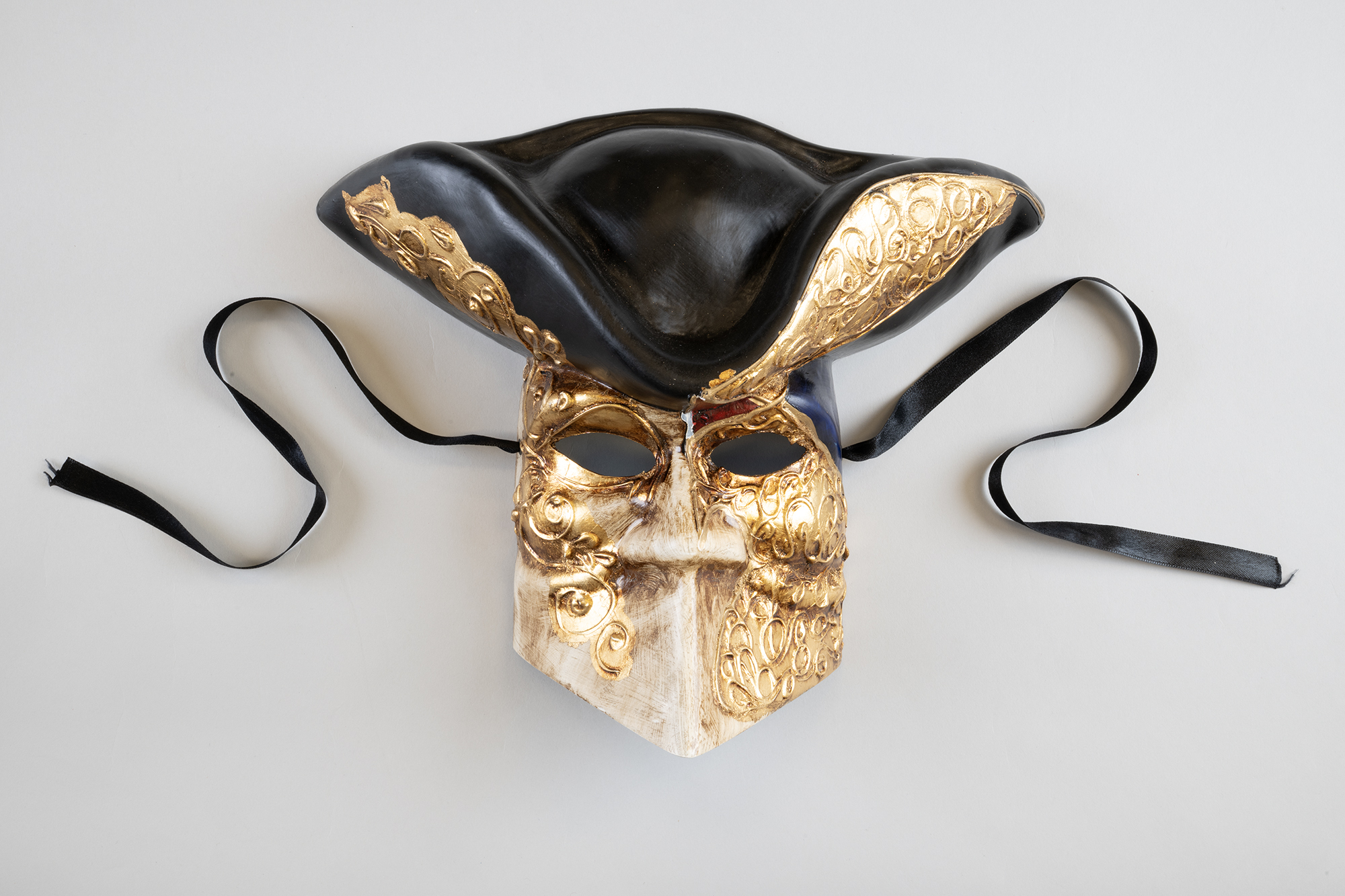 Image of Mask from Ric Weiland's Masquerade Costume, 1997