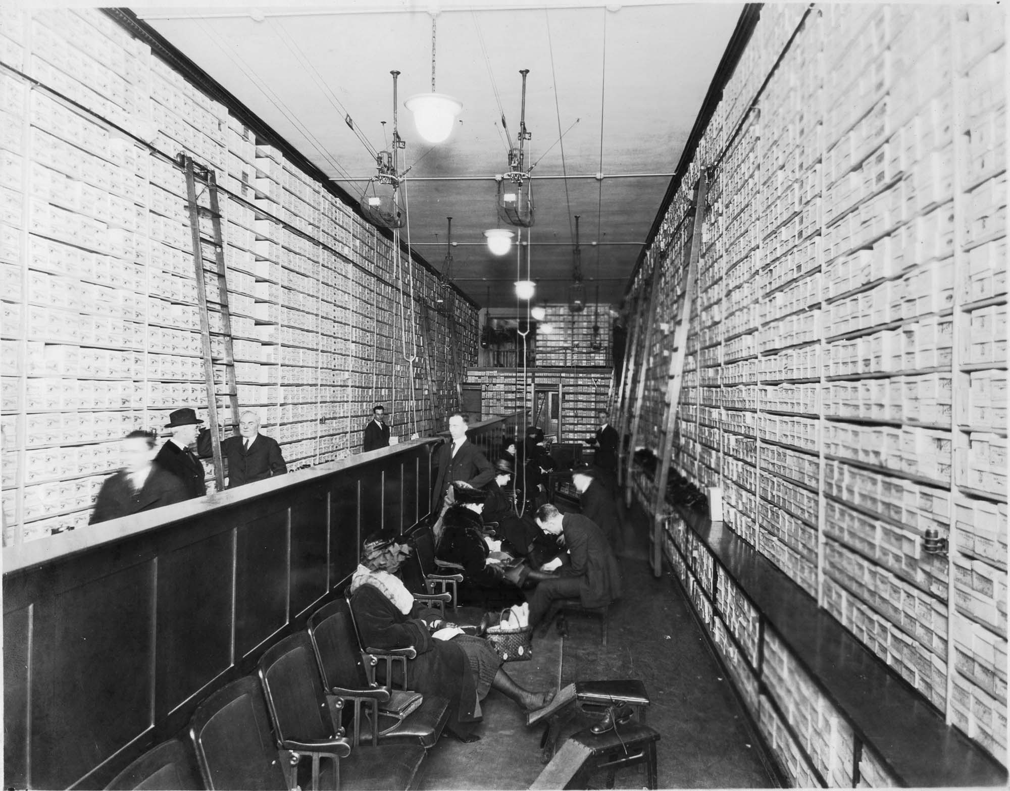 Image of Wallin & Nordstrom shoe store, Seattle, circa 1920