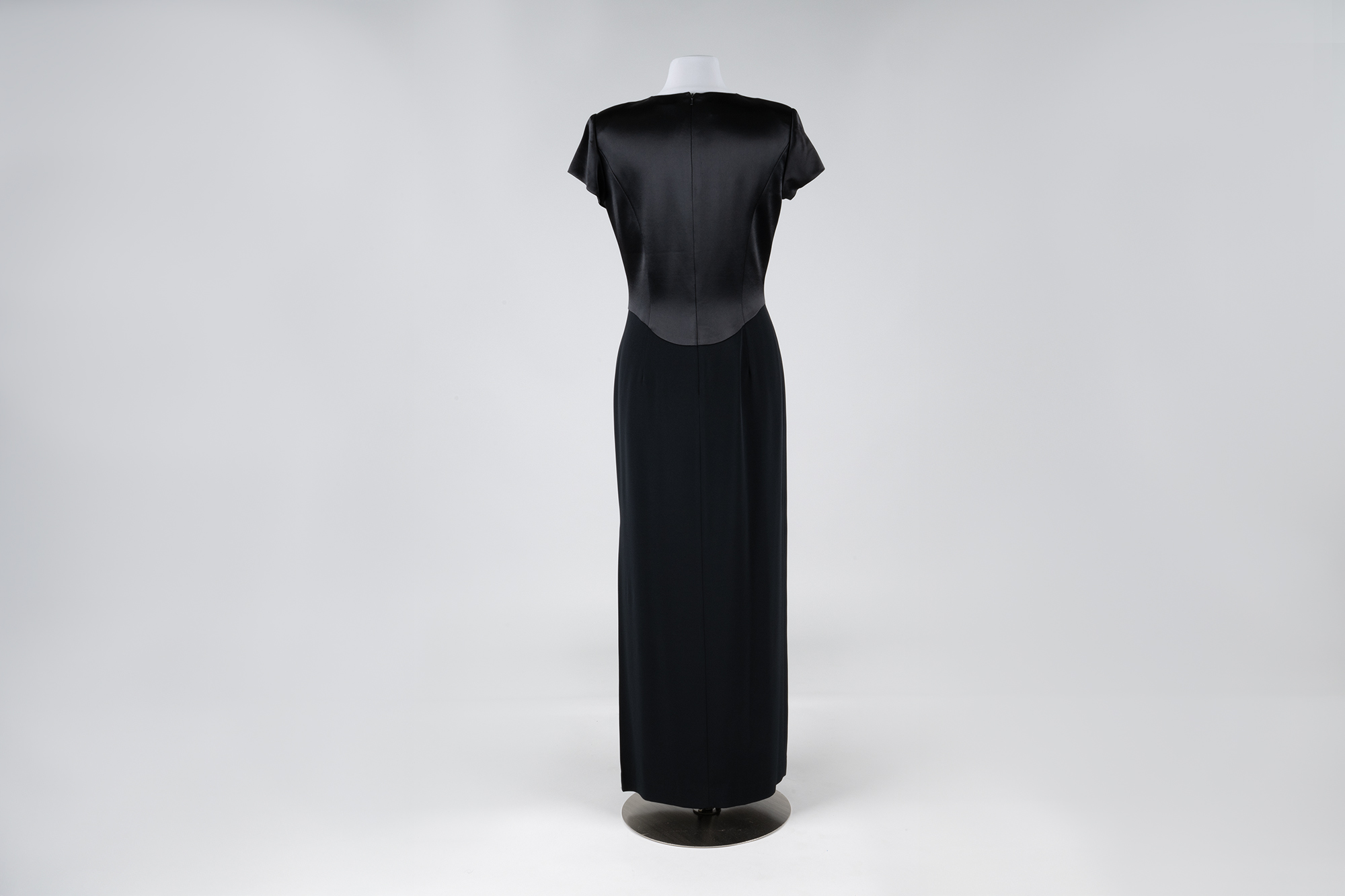 Image of Black gown from evening ensemble, 1996