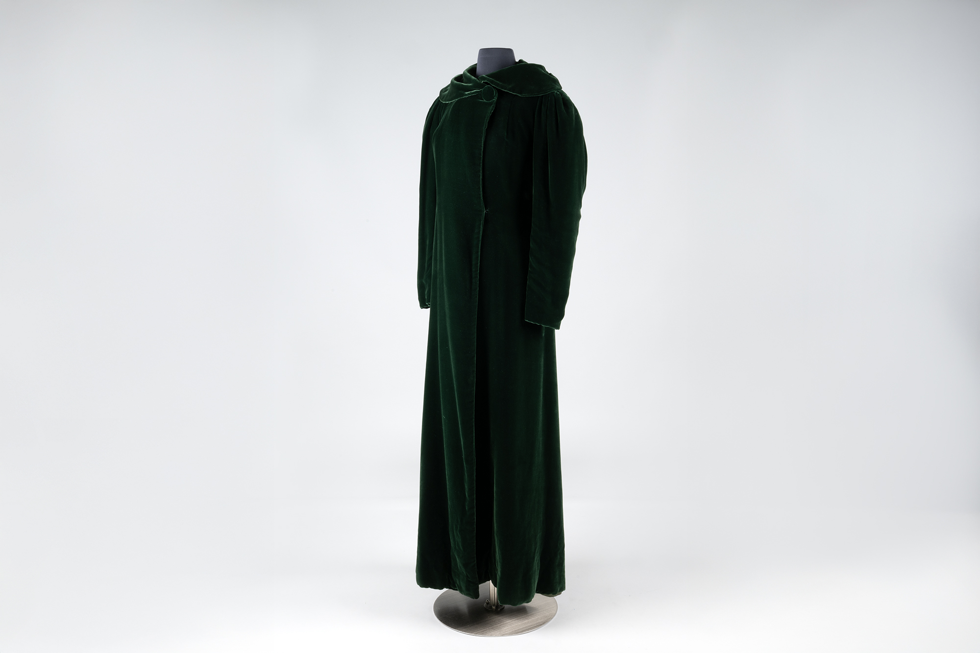 Image of Green velvet coat, owned by Mary Ann Wells, 1930s