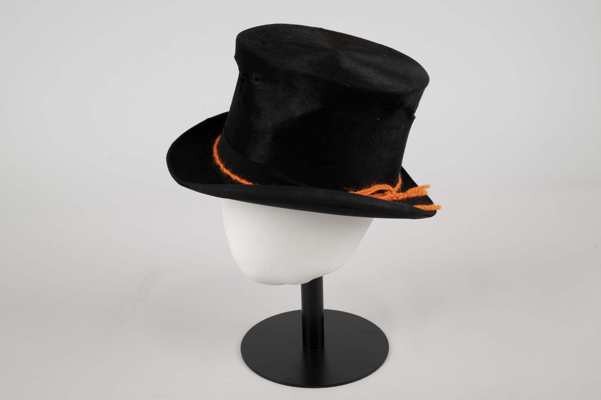 Image of Child’s top hat worn for a performance at the Portola Theatre, 1919