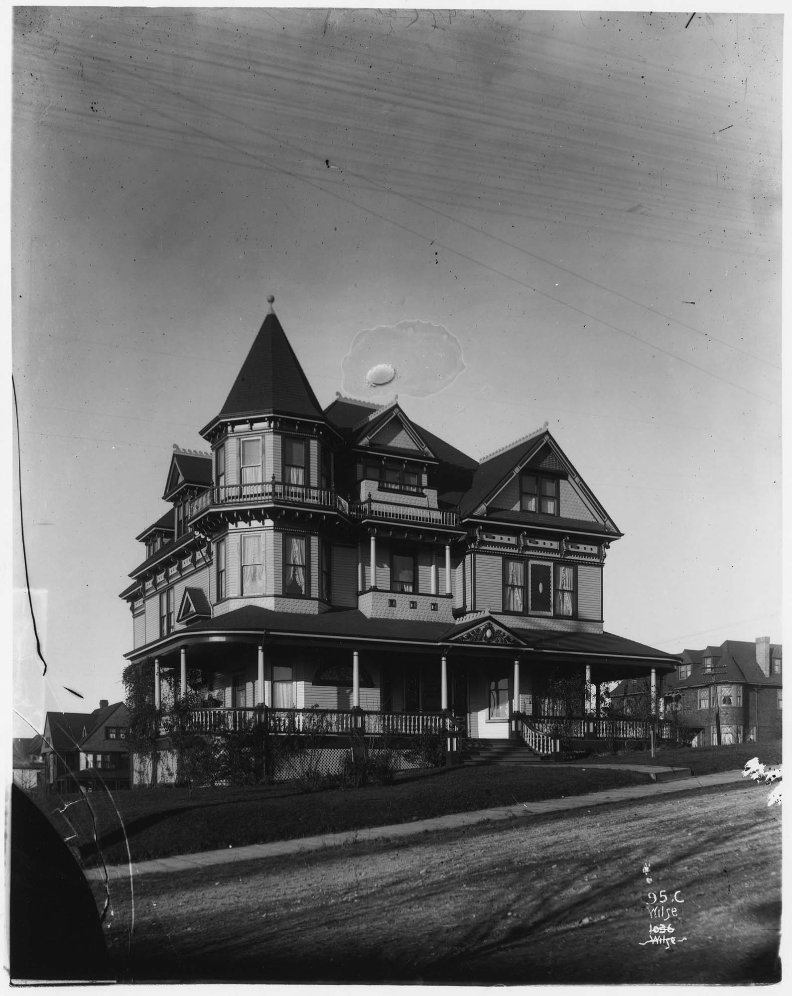 Image of James Nugent residence, Seattle, circa 1898