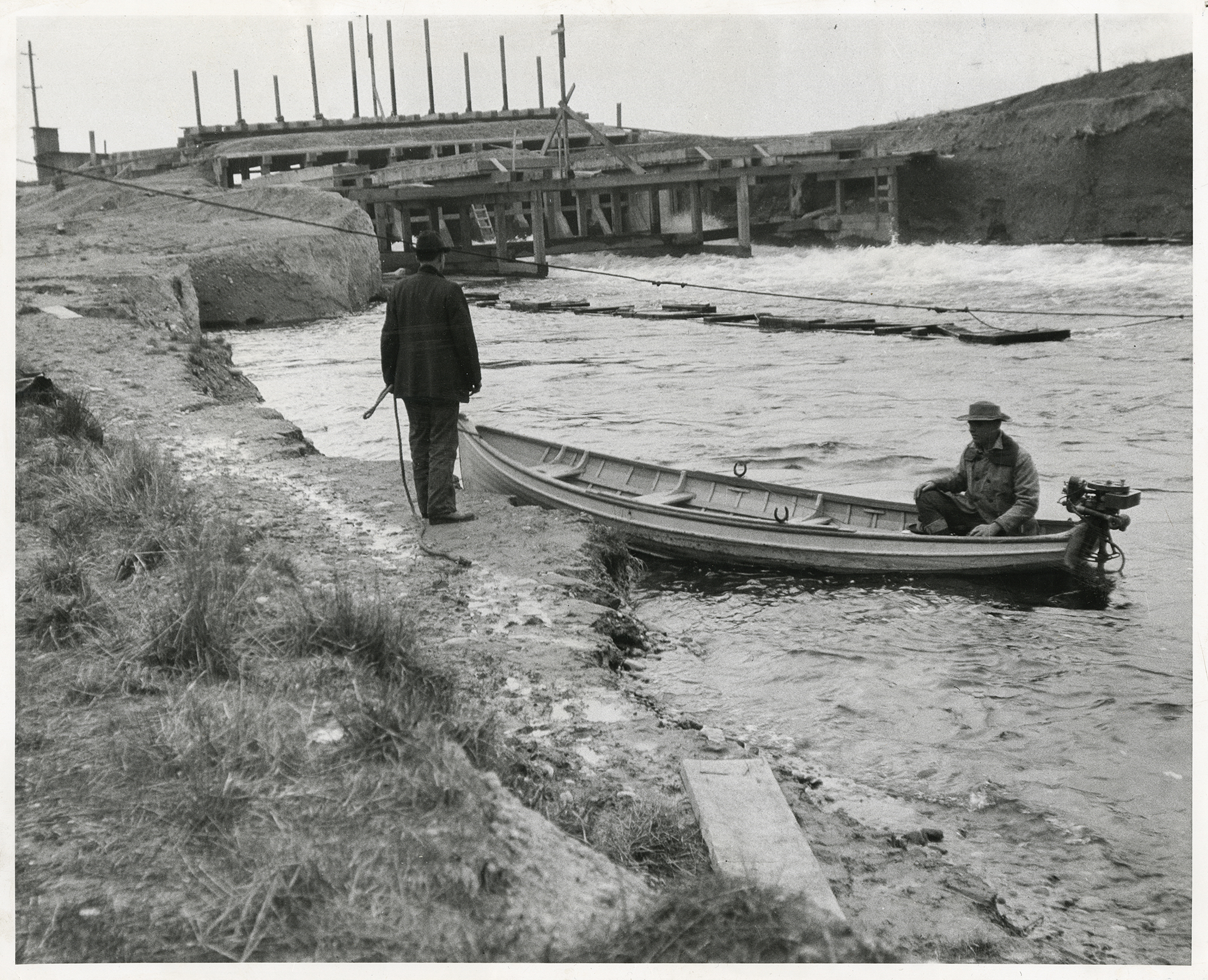 Image of The Orcas at Lake Washington Ship Canal, February 2, 1916