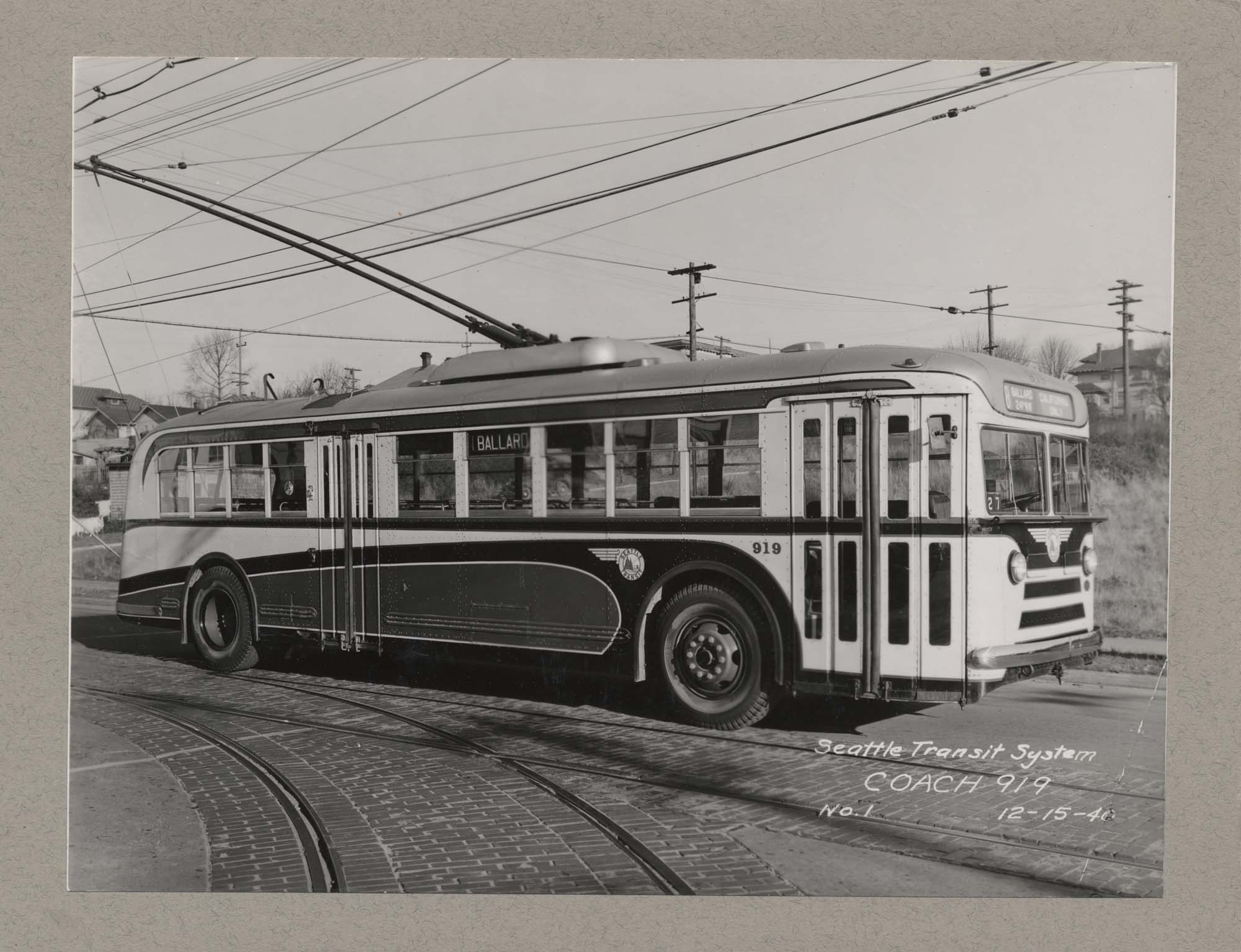 Image of City bus, Seattle, December 15, 1940